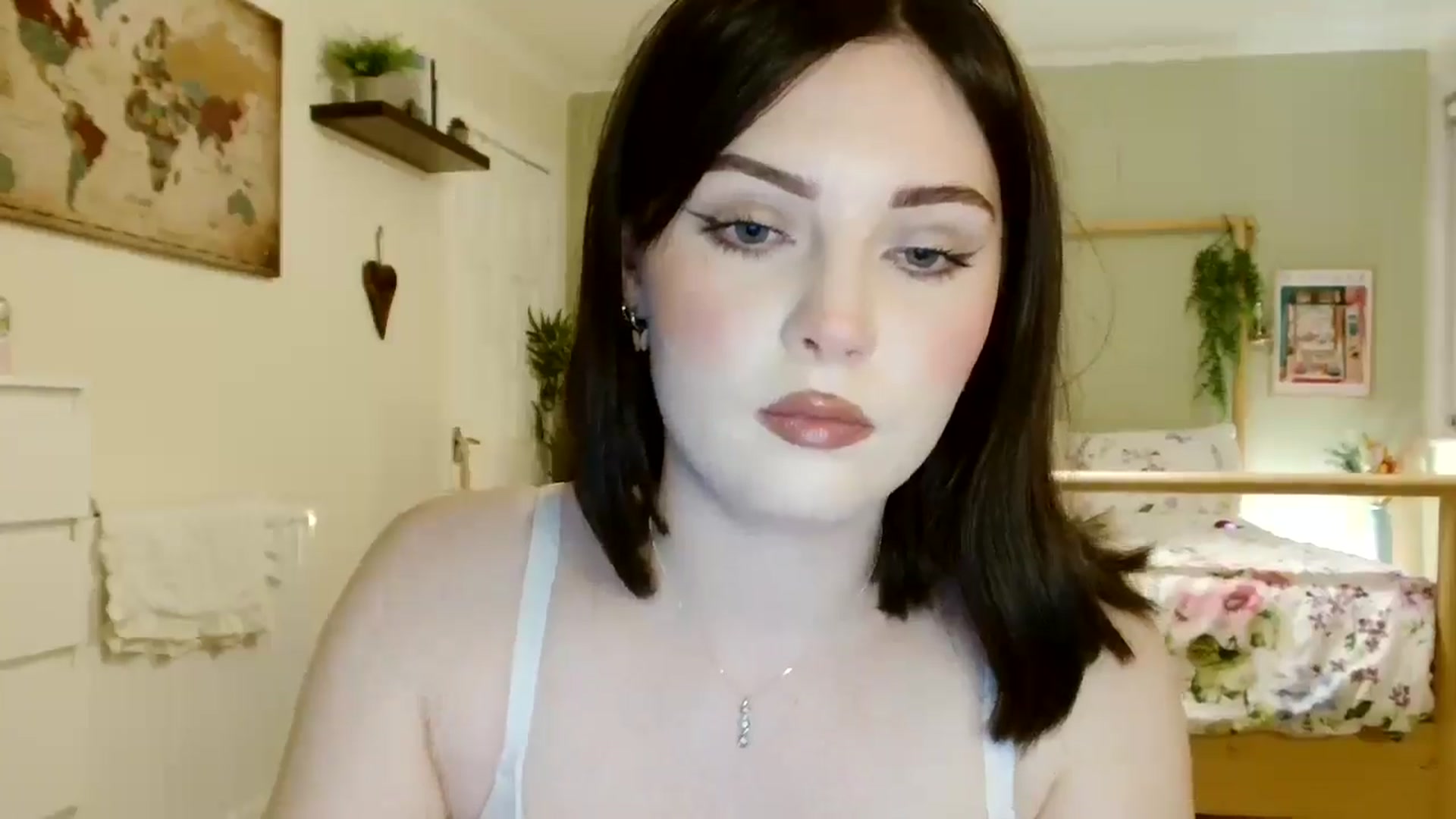 Gallery image thumbnail from Kaitrose's myfreecams stream on, 07/27/2025, 21:50 image 16 of 20