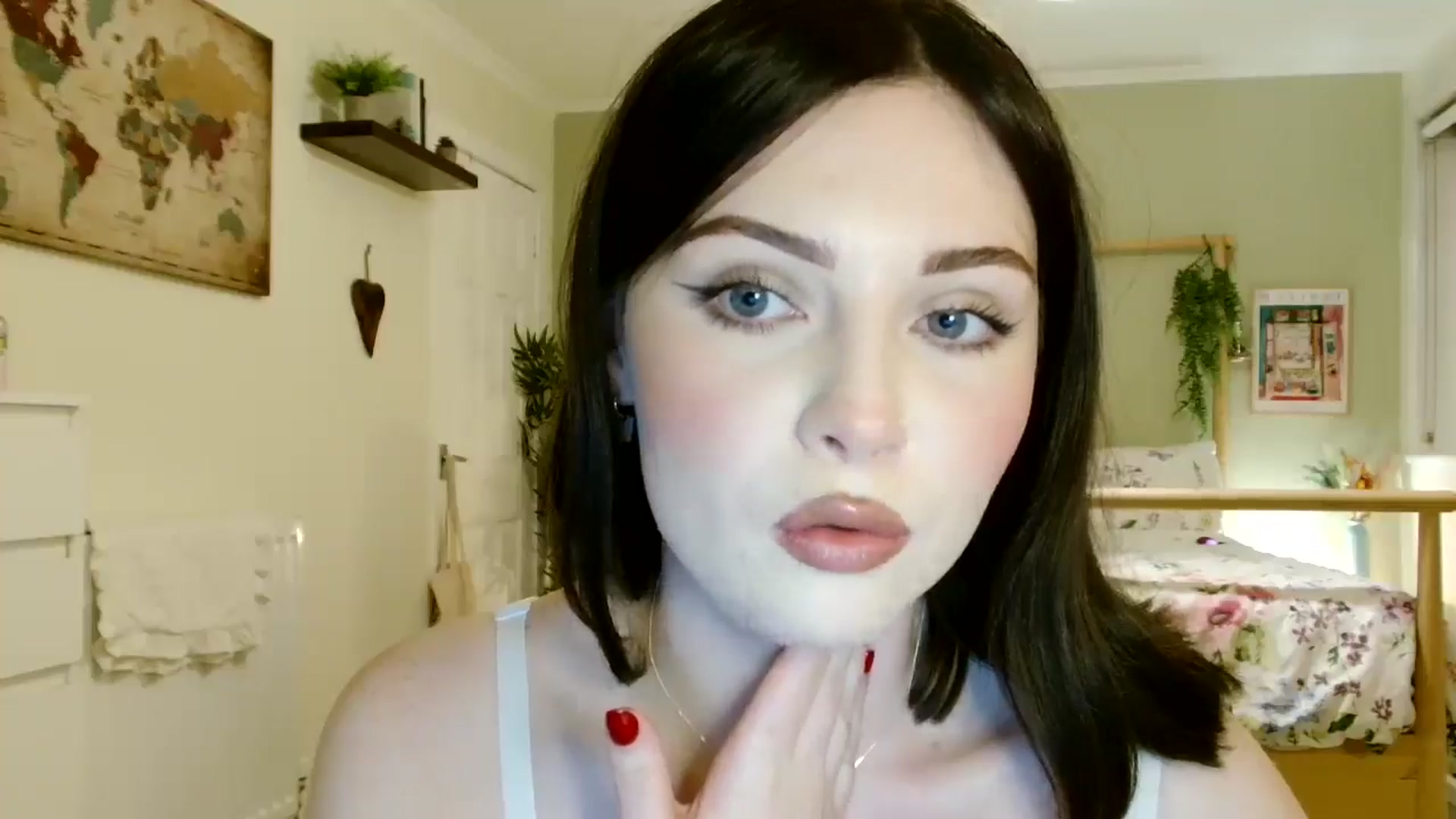 Gallery image thumbnail from Kaitrose's myfreecams stream on, 07/27/2025, 21:50 image 4 of 20