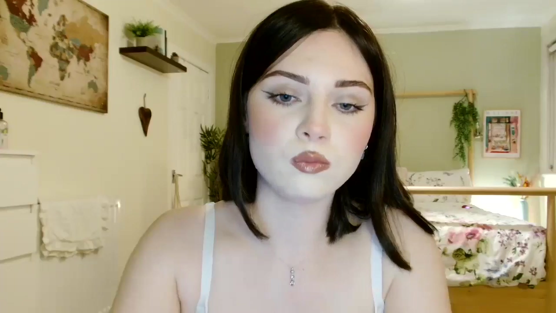 Gallery image thumbnail from Kaitrose's myfreecams stream on, 07/27/2025, 21:50 image 2 of 20