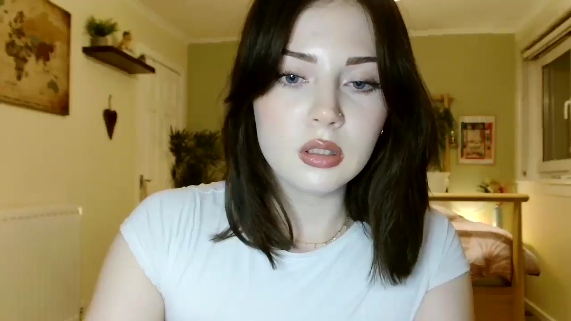 Gallery image thumbnail from Kaitrose's myfreecams stream on, 07/31/2025, 22:07 image 6 of 20