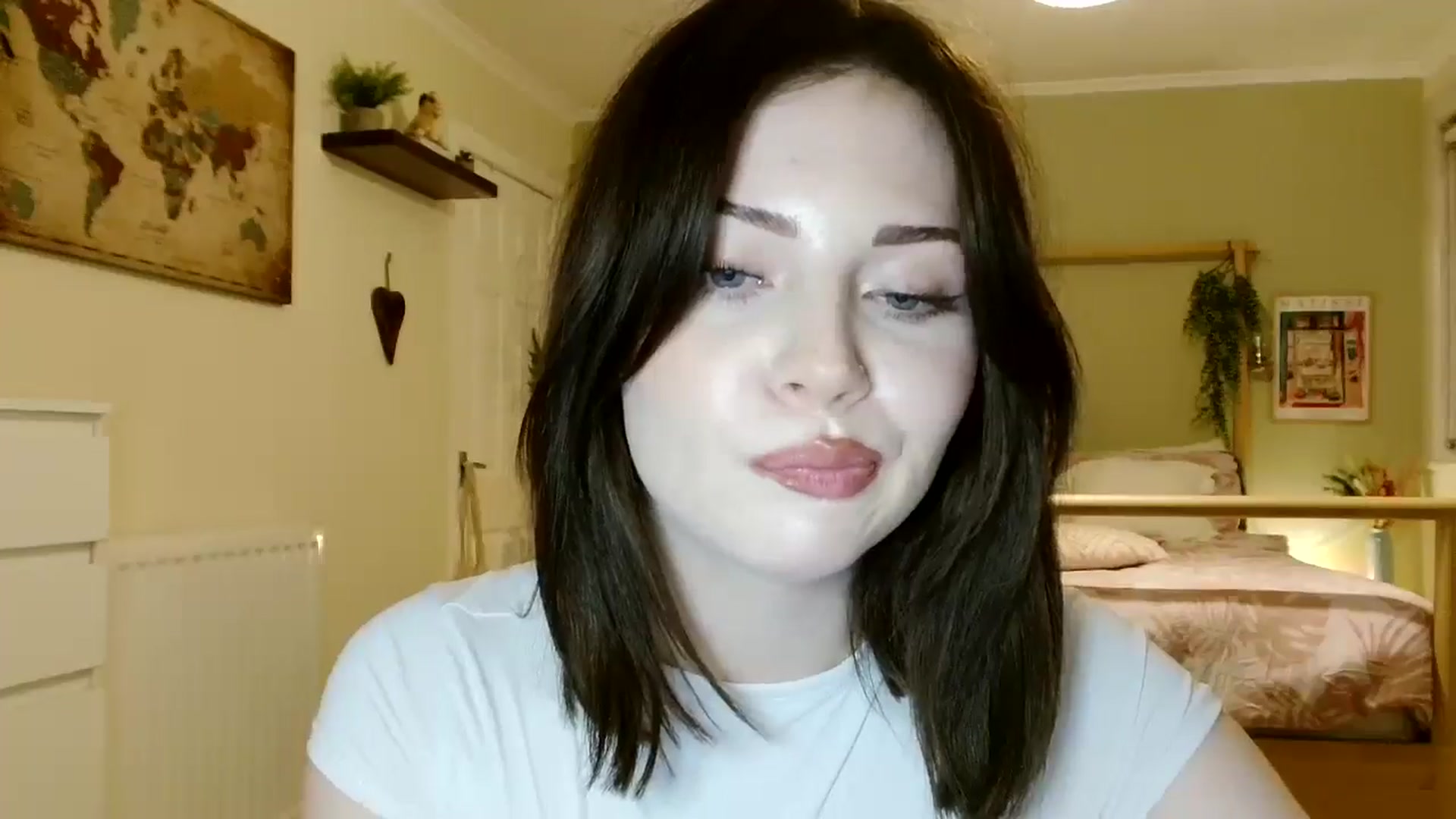 Gallery image thumbnail from Kaitrose's myfreecams stream on, 07/31/2025, 23:09 image 16 of 20