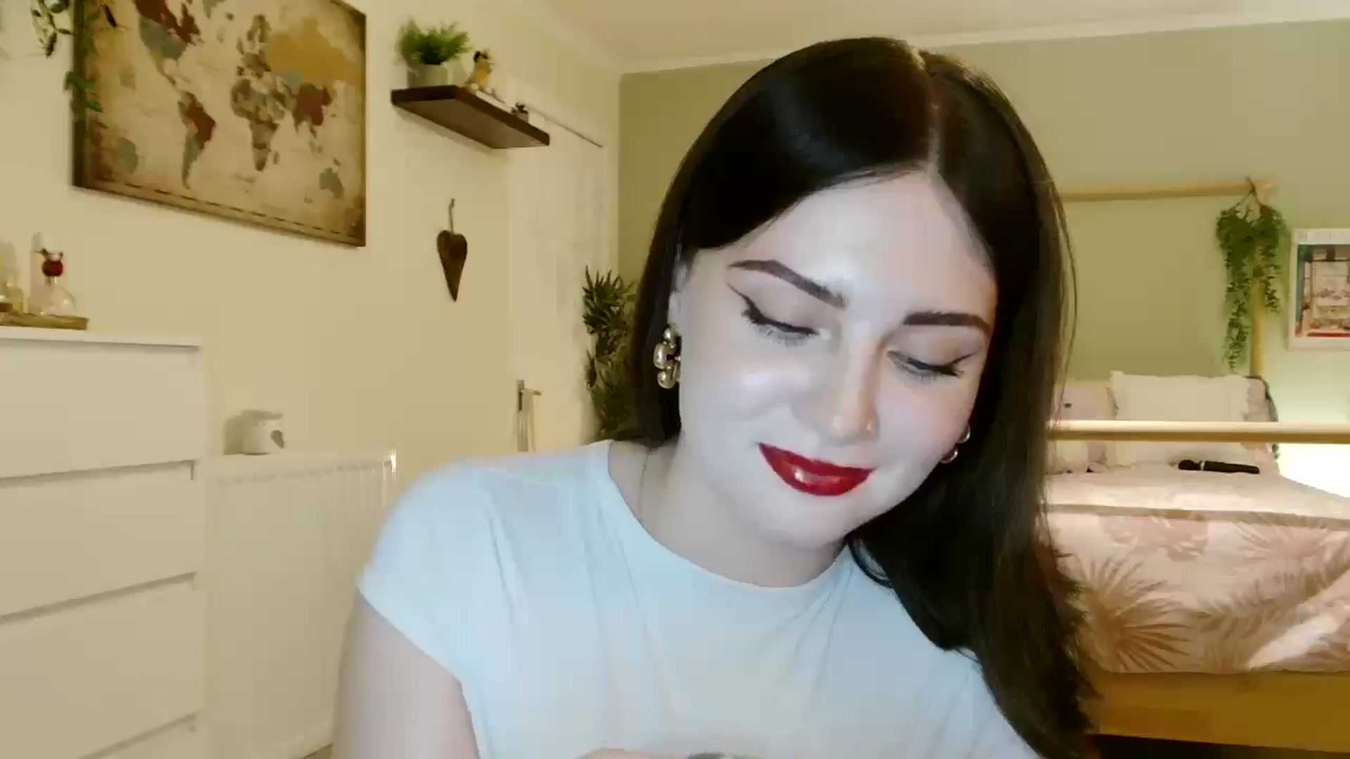 Gallery image thumbnail from Kaitrose's myfreecams stream on, 08/08/2025, 24:00 image 3 of 20
