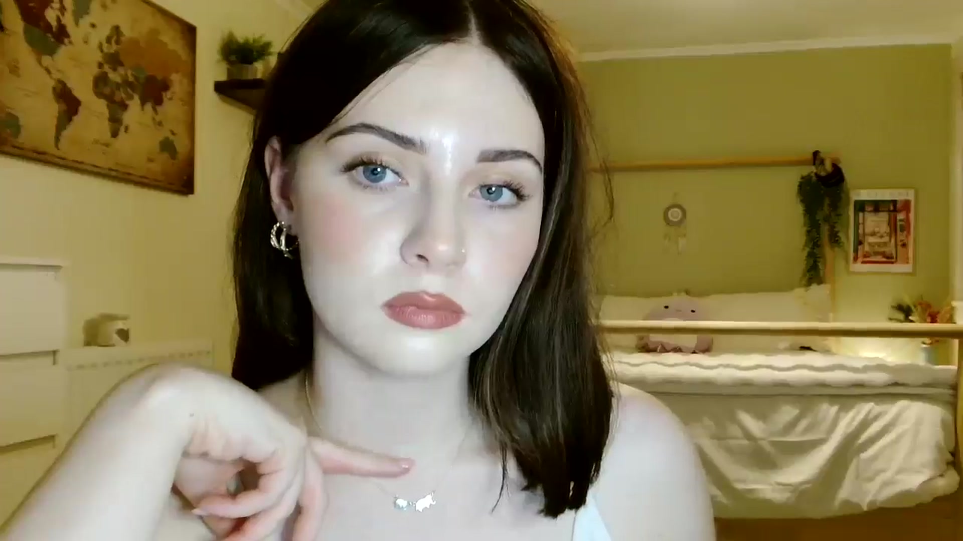 Gallery image thumbnail from Kaitrose's myfreecams stream on, 08/12/2025, 23:22 image 19 of 20