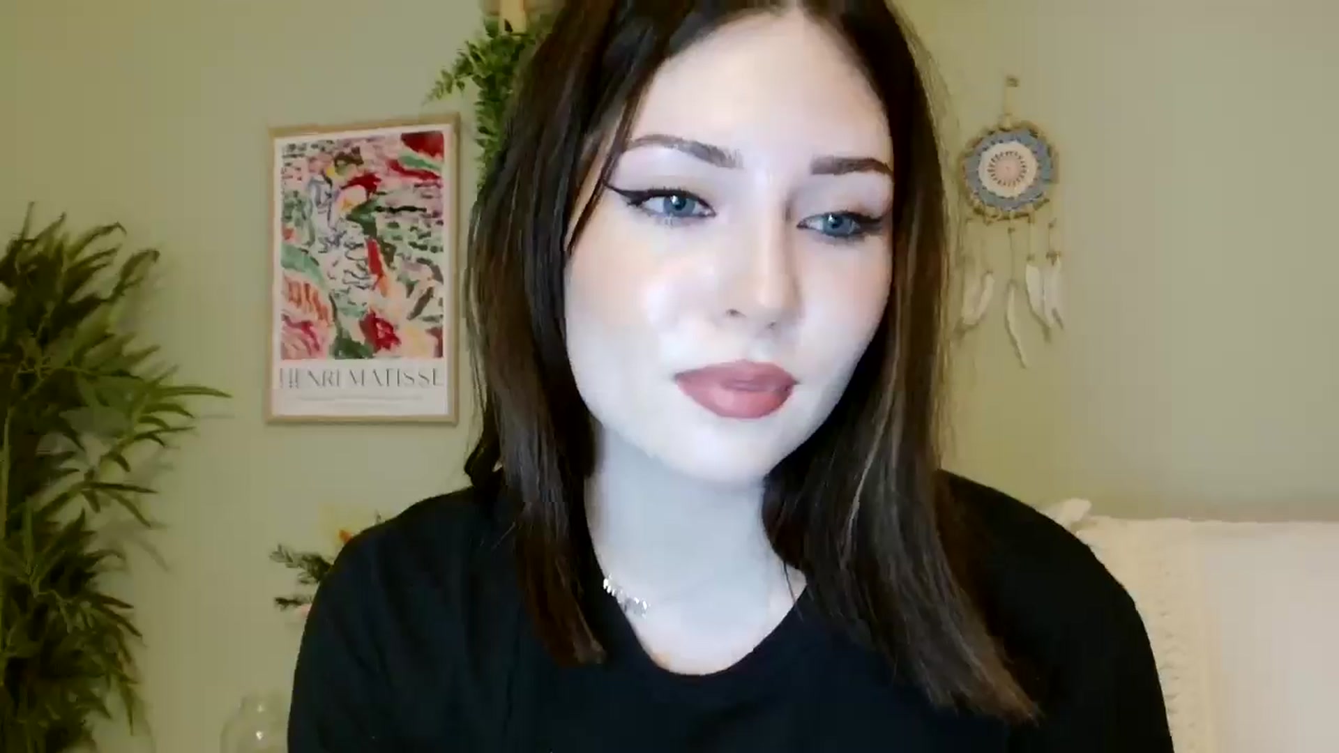 Gallery image thumbnail from Kaitrose's myfreecams stream on, 08/18/2025, 01:58 image 15 of 20