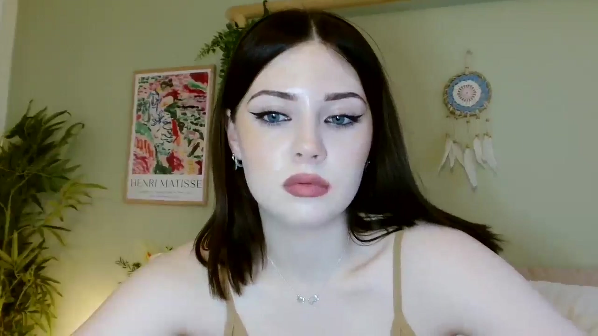 Gallery image thumbnail from Kaitrose's myfreecams stream on, 08/18/2025, 06:34 image 16 of 20