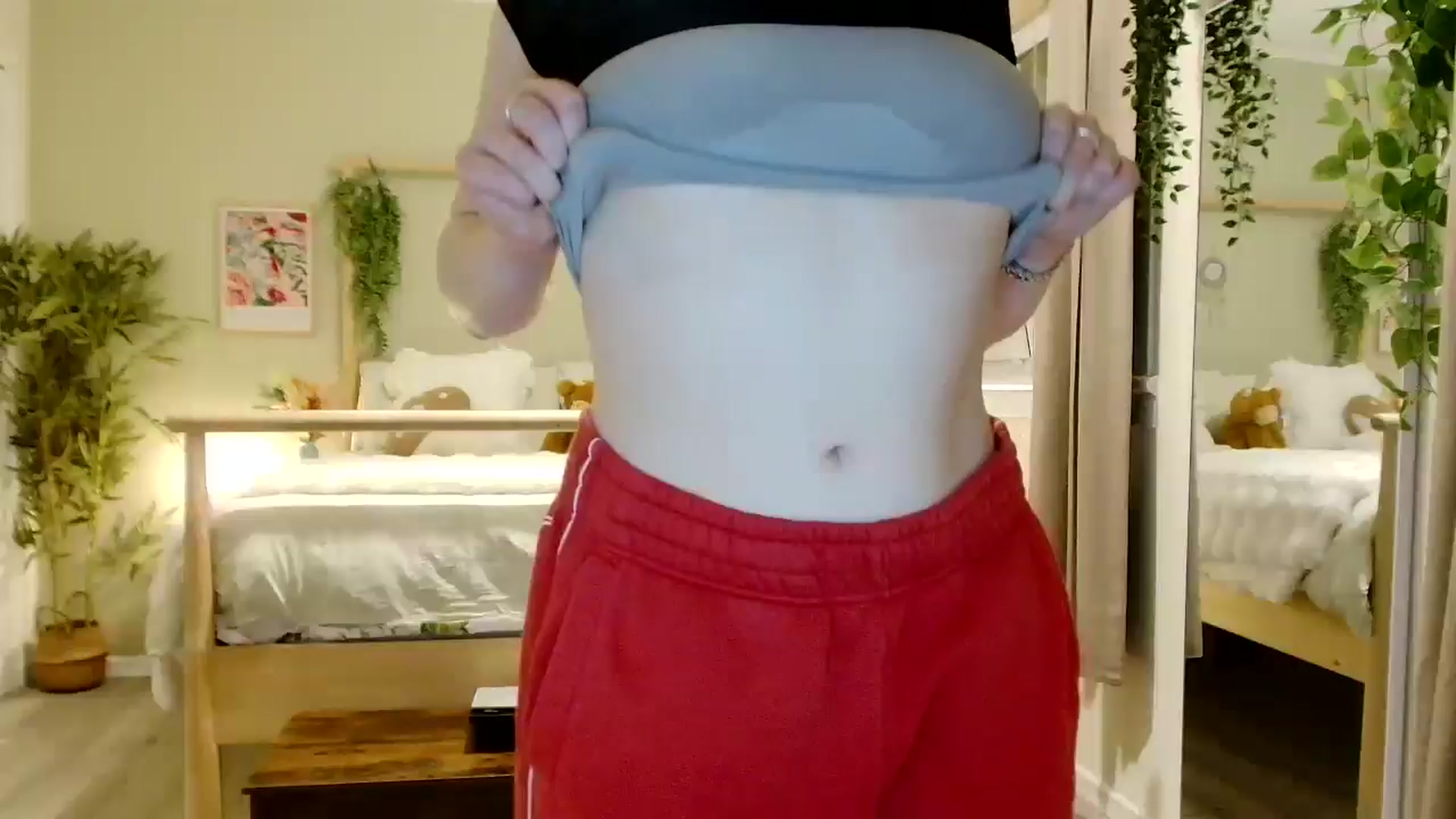 Gallery image thumbnail from Kaitrose's myfreecams stream on, 08/23/2025, 22:19 image 4 of 20