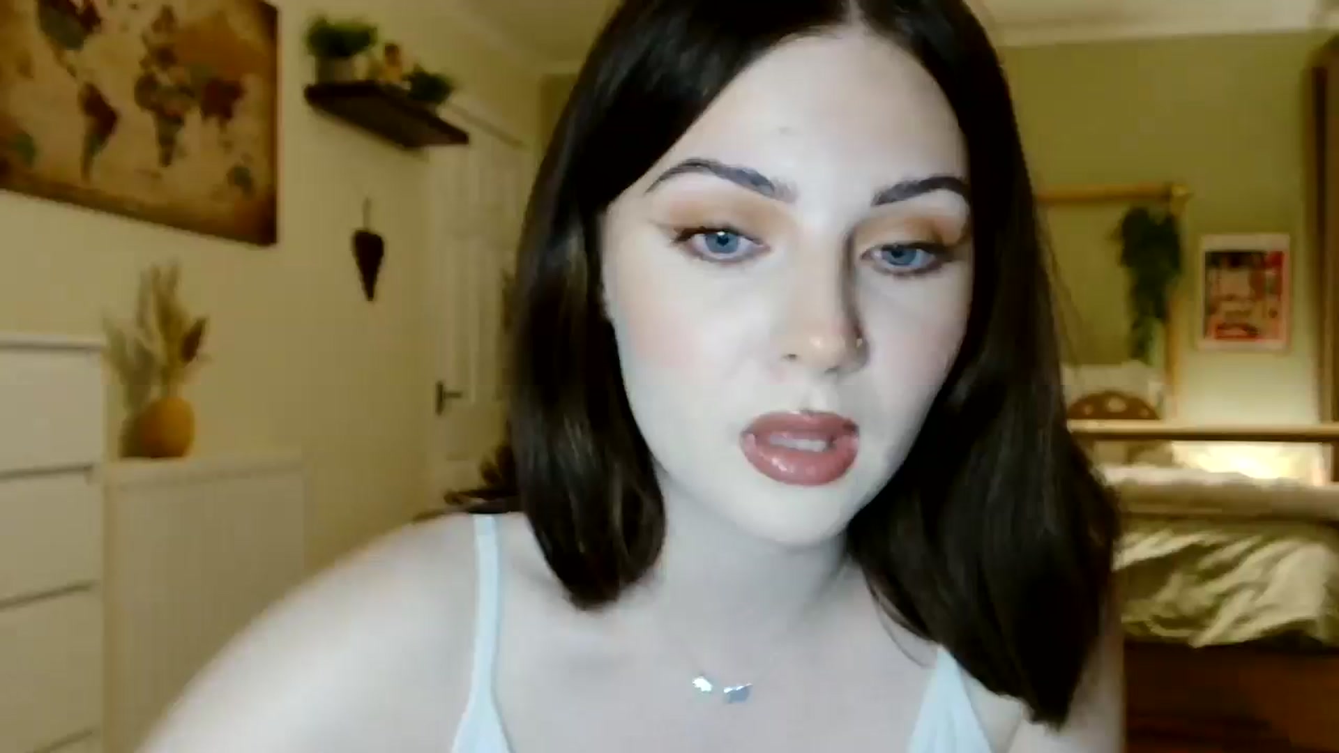 Gallery image thumbnail from Kaitrose's myfreecams stream on, 08/25/2025, 22:25 image 1 of 20