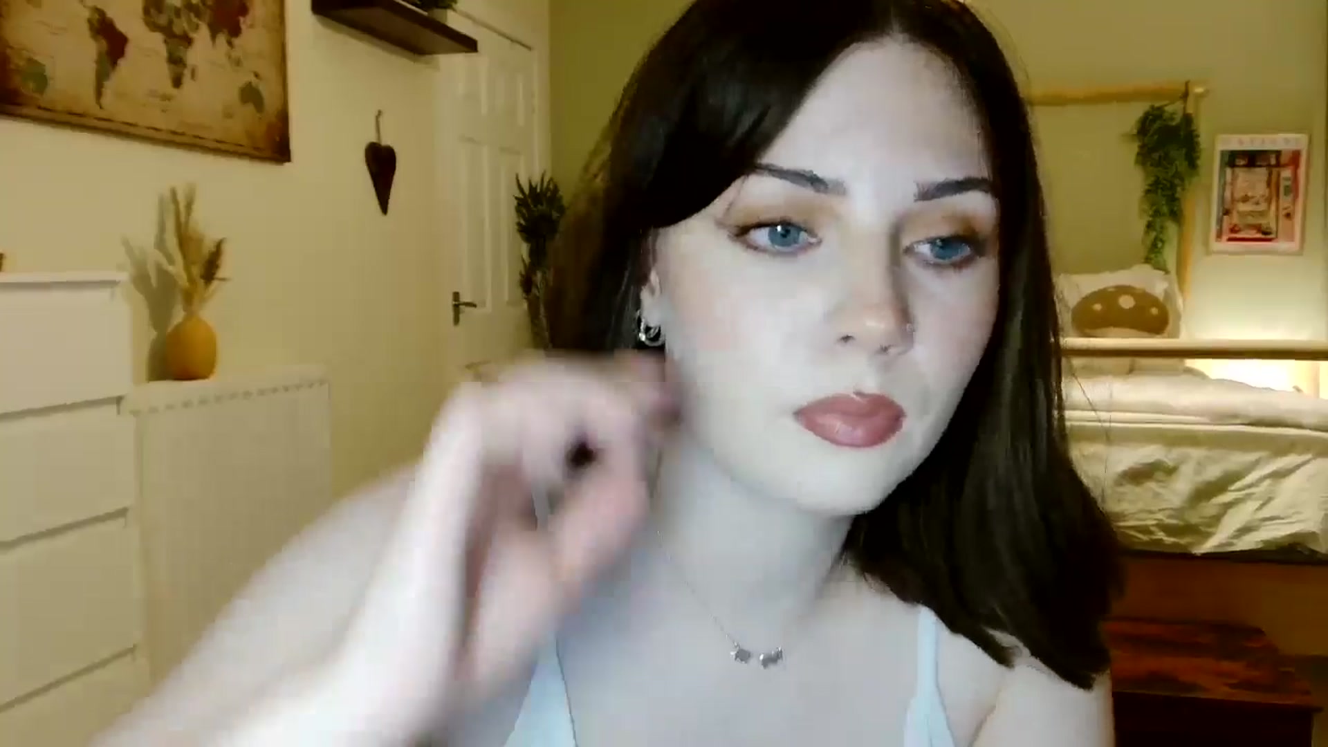 Gallery image thumbnail from Kaitrose's myfreecams stream on, 08/25/2025, 23:37 image 13 of 20