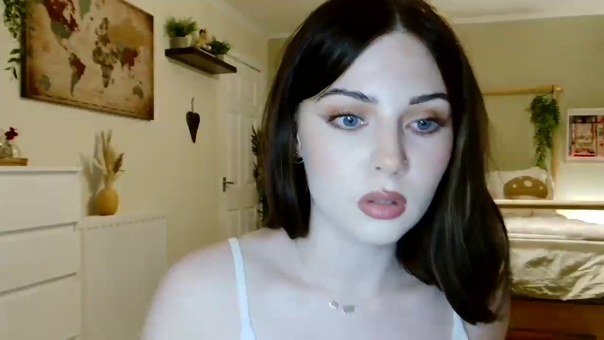 Gallery image thumbnail from Kaitrose's myfreecams stream on, 08/25/2025, 23:37 image 2 of 20