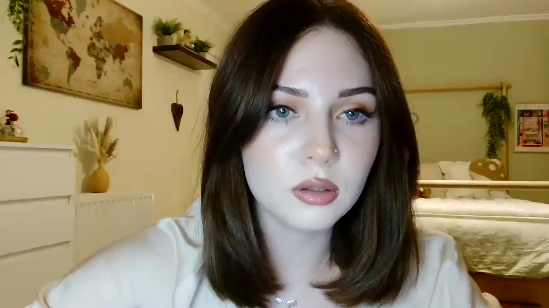 Gallery image thumbnail from Kaitrose's myfreecams stream on, 08/29/2025, 24:03 image 1 of 20