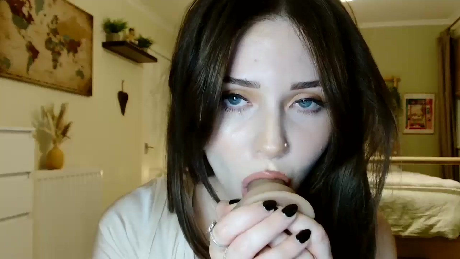 Gallery image thumbnail from Kaitrose's myfreecams stream on, 08/29/2025, 24:14 image 14 of 20