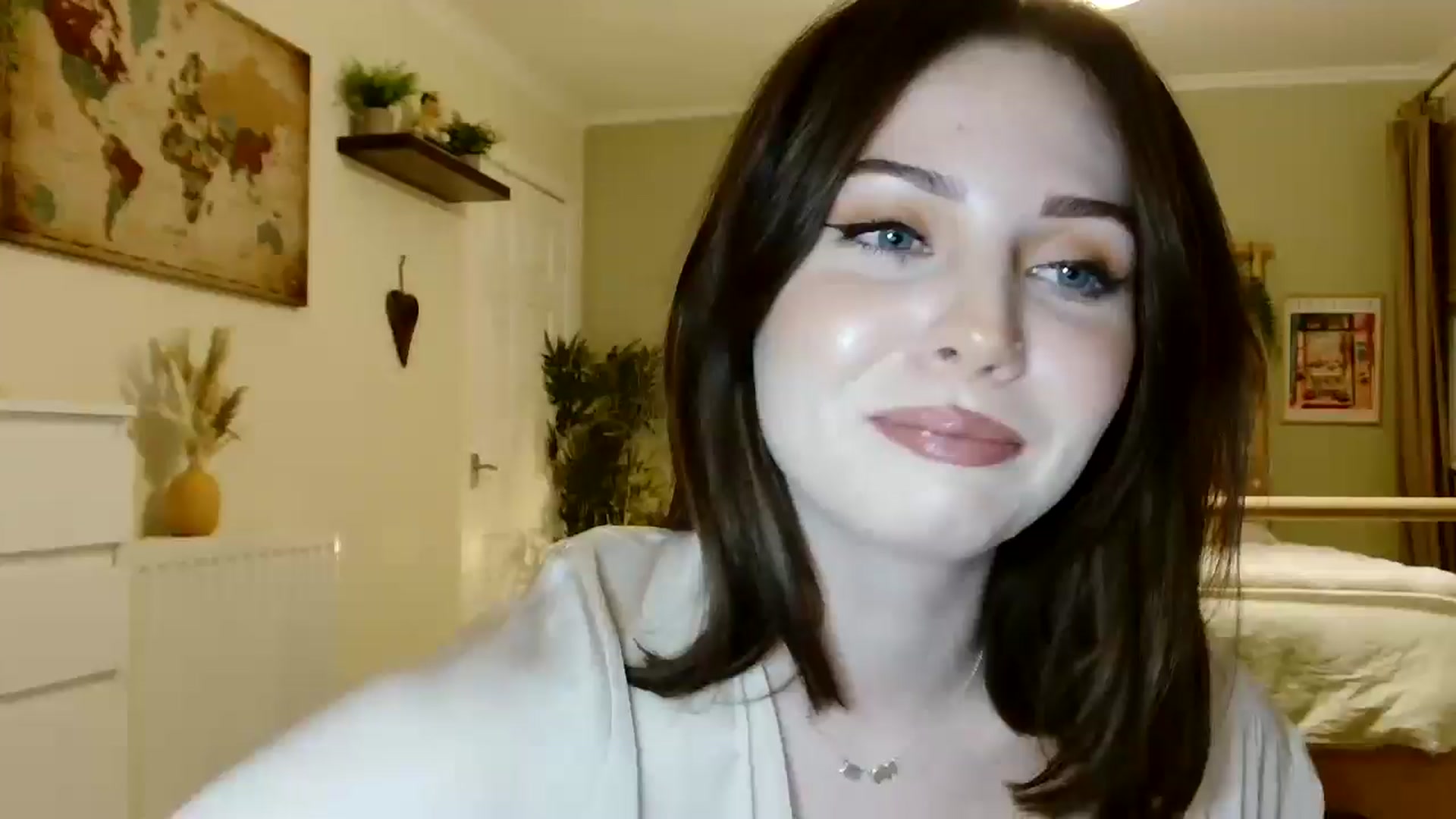 Gallery image thumbnail from Kaitrose's myfreecams stream on, 08/29/2025, 24:14 image 1 of 20