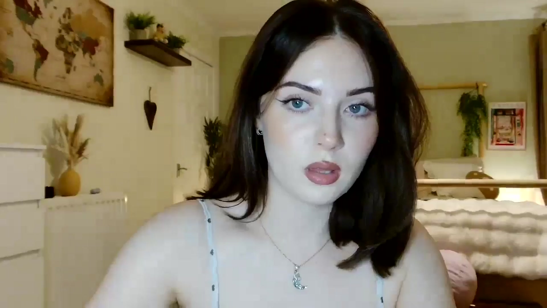 Gallery image thumbnail from Kaitrose's myfreecams stream on, 08/29/2025, 23:20 image 19 of 20