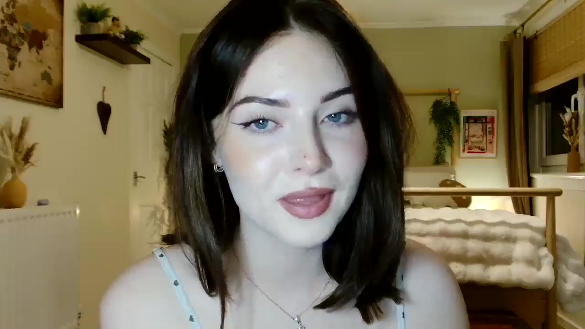 Gallery image thumbnail from Kaitrose's myfreecams stream on, 08/29/2025, 23:20 image 15 of 20