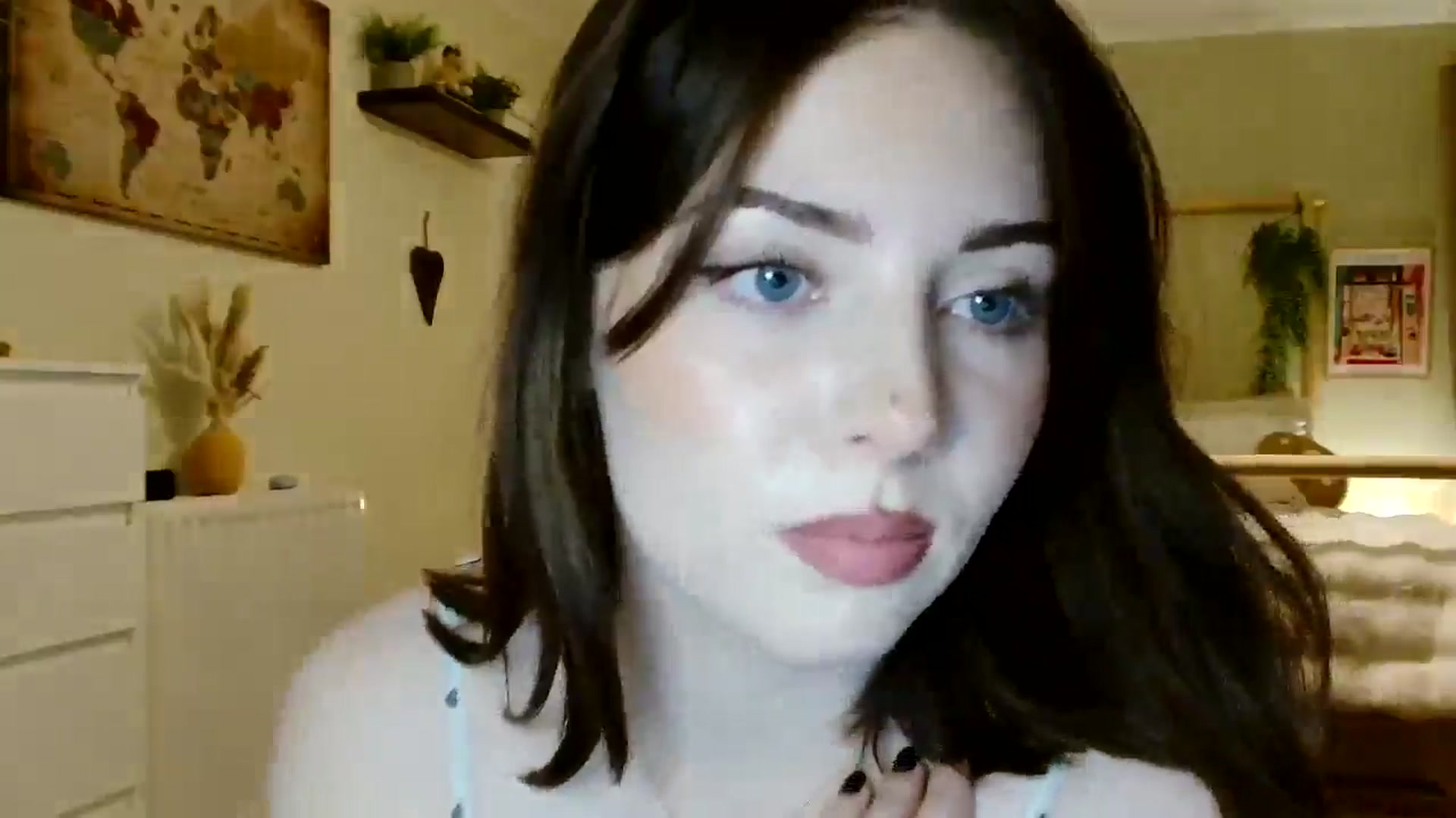 Gallery image thumbnail from Kaitrose's myfreecams stream on, 08/29/2025, 23:54 image 17 of 20