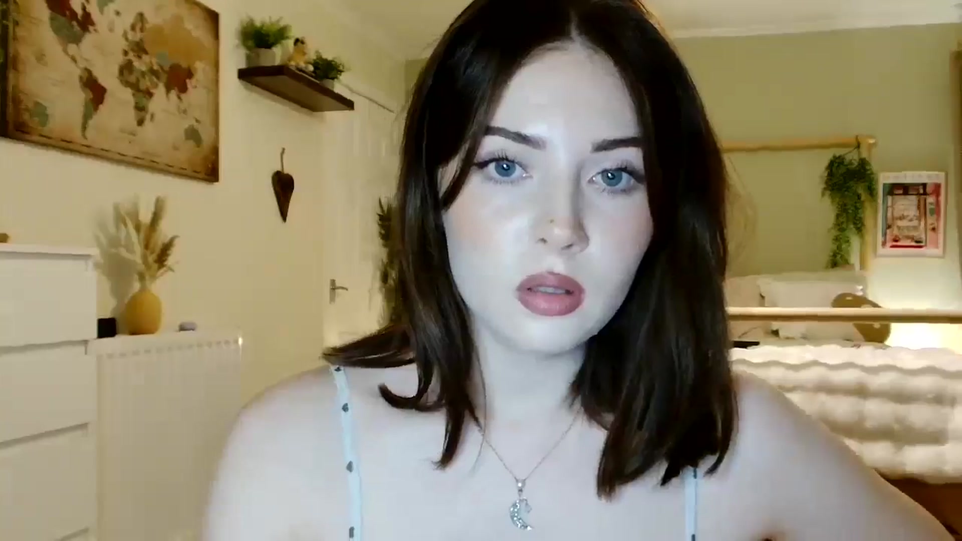 Gallery image thumbnail from Kaitrose's myfreecams stream on, 08/29/2025, 23:54 image 19 of 20