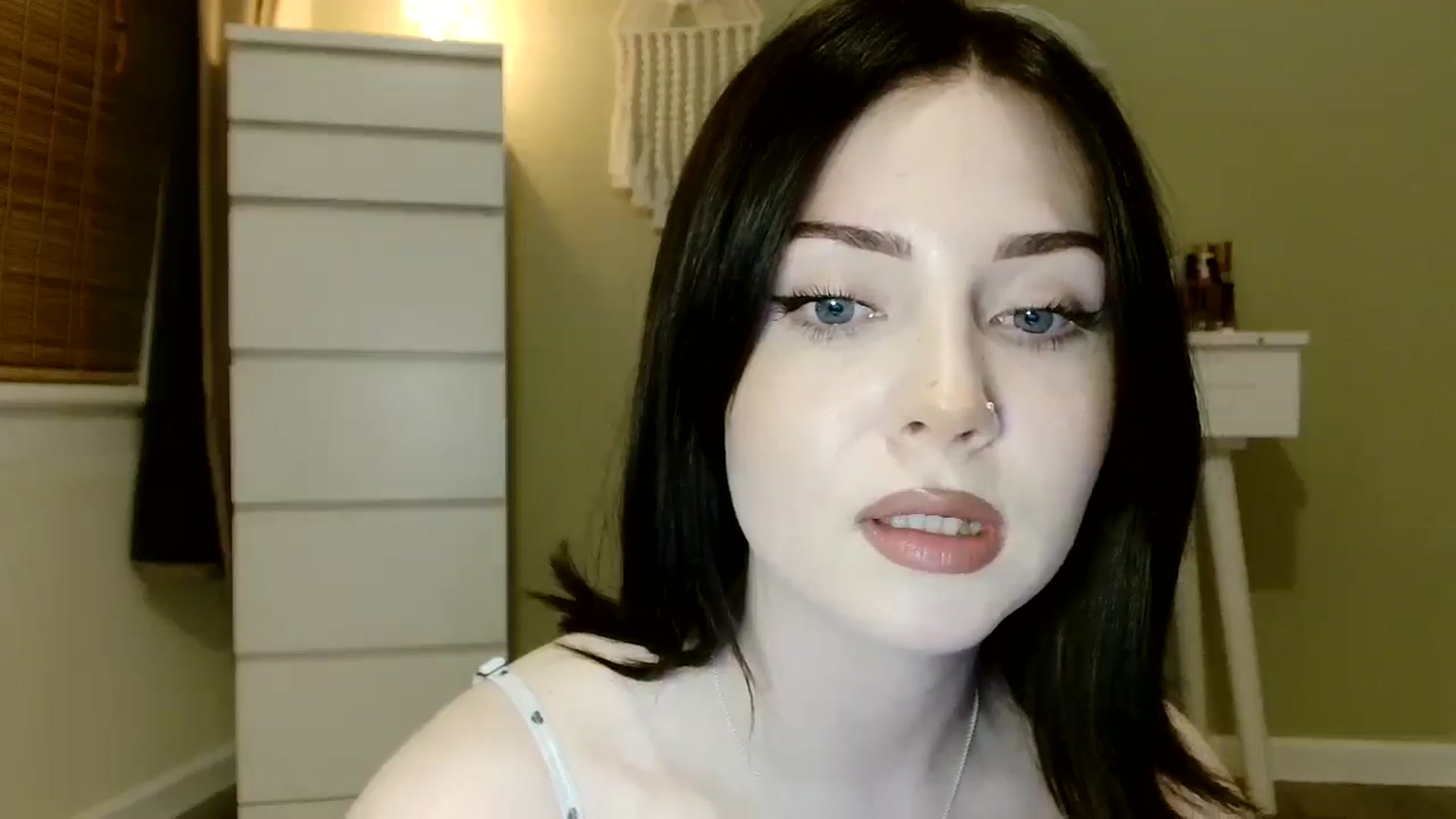 Gallery image thumbnail from Kaitrose's myfreecams stream on, 09/04/2025, 21:26 image 20 of 20