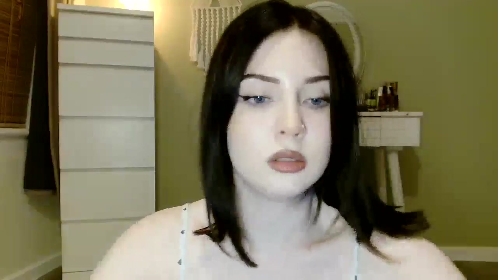 Gallery image thumbnail from Kaitrose's myfreecams stream on, 09/04/2025, 22:58 image 16 of 20