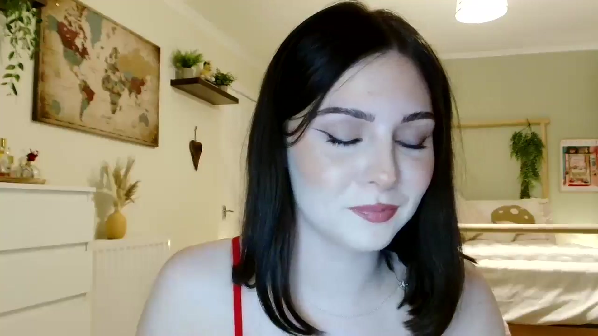Gallery image thumbnail from Kaitrose's myfreecams stream on, 09/09/2025, 21:57 image 8 of 20