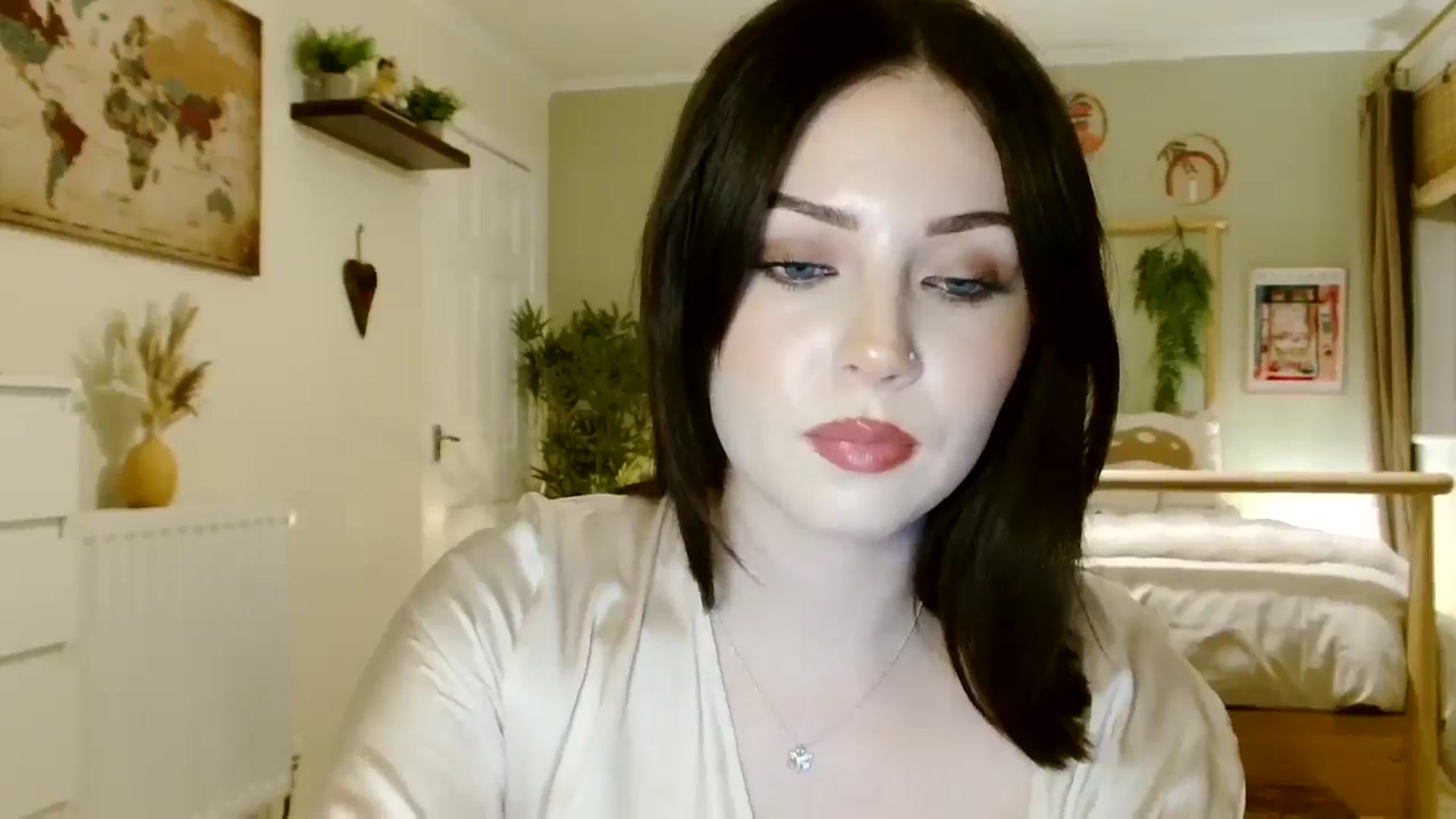 Gallery image thumbnail from Kaitrose's myfreecams stream on, 09/15/2025, 21:08 image 18 of 20