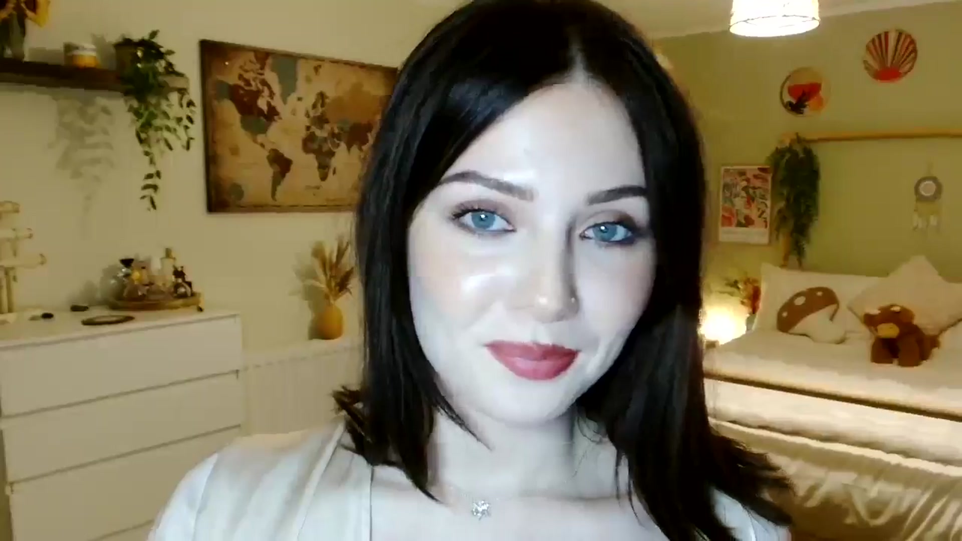 Gallery image thumbnail from Kaitrose's myfreecams stream on, 09/15/2025, 22:30 image 16 of 20