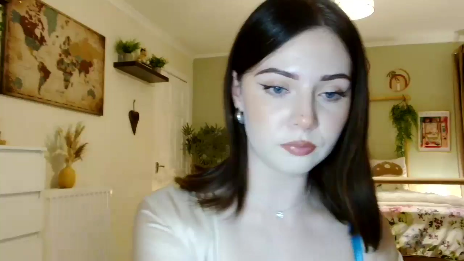 Gallery image thumbnail from Kaitrose's myfreecams stream on, 10/04/2025, 18:59 image 11 of 20