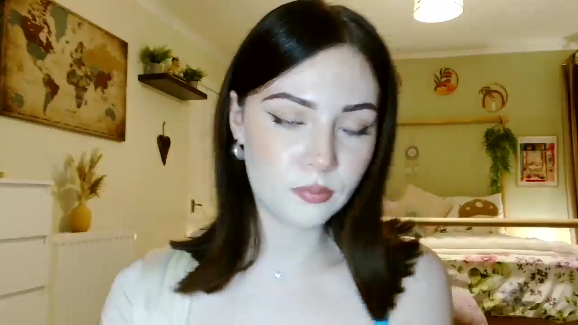 Gallery image thumbnail from Kaitrose's myfreecams stream on, 10/04/2025, 18:59 image 4 of 20