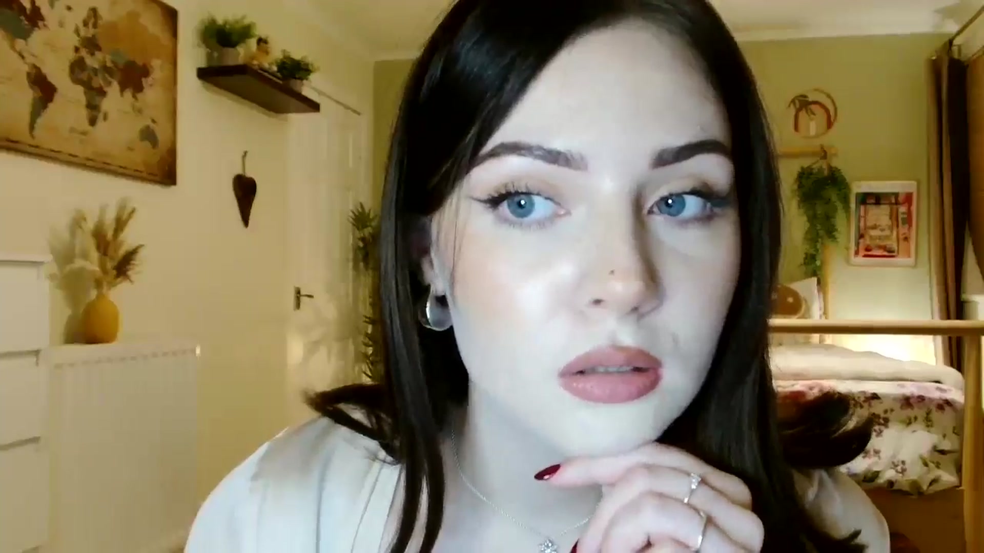 Gallery image thumbnail from Kaitrose's myfreecams stream on, 10/04/2025, 20:19 image 7 of 20