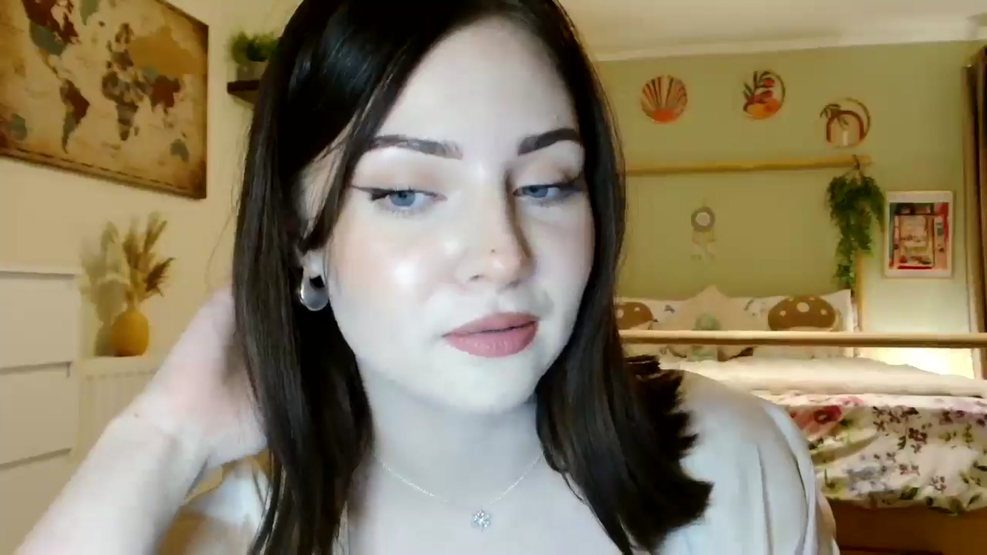 Gallery image thumbnail from Kaitrose's myfreecams stream on, 10/04/2025, 20:19 image 14 of 20