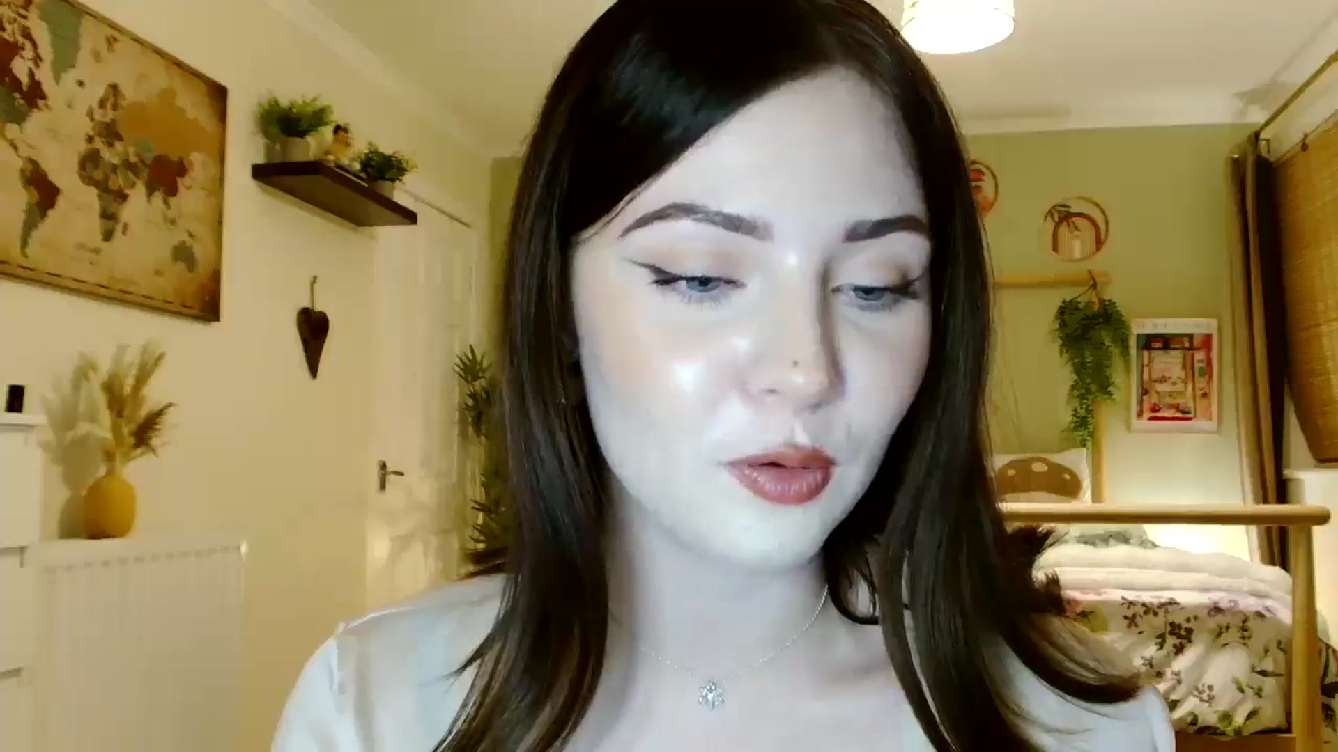 Gallery image thumbnail from Kaitrose's myfreecams stream on, 10/05/2025, 24:44 image 7 of 20