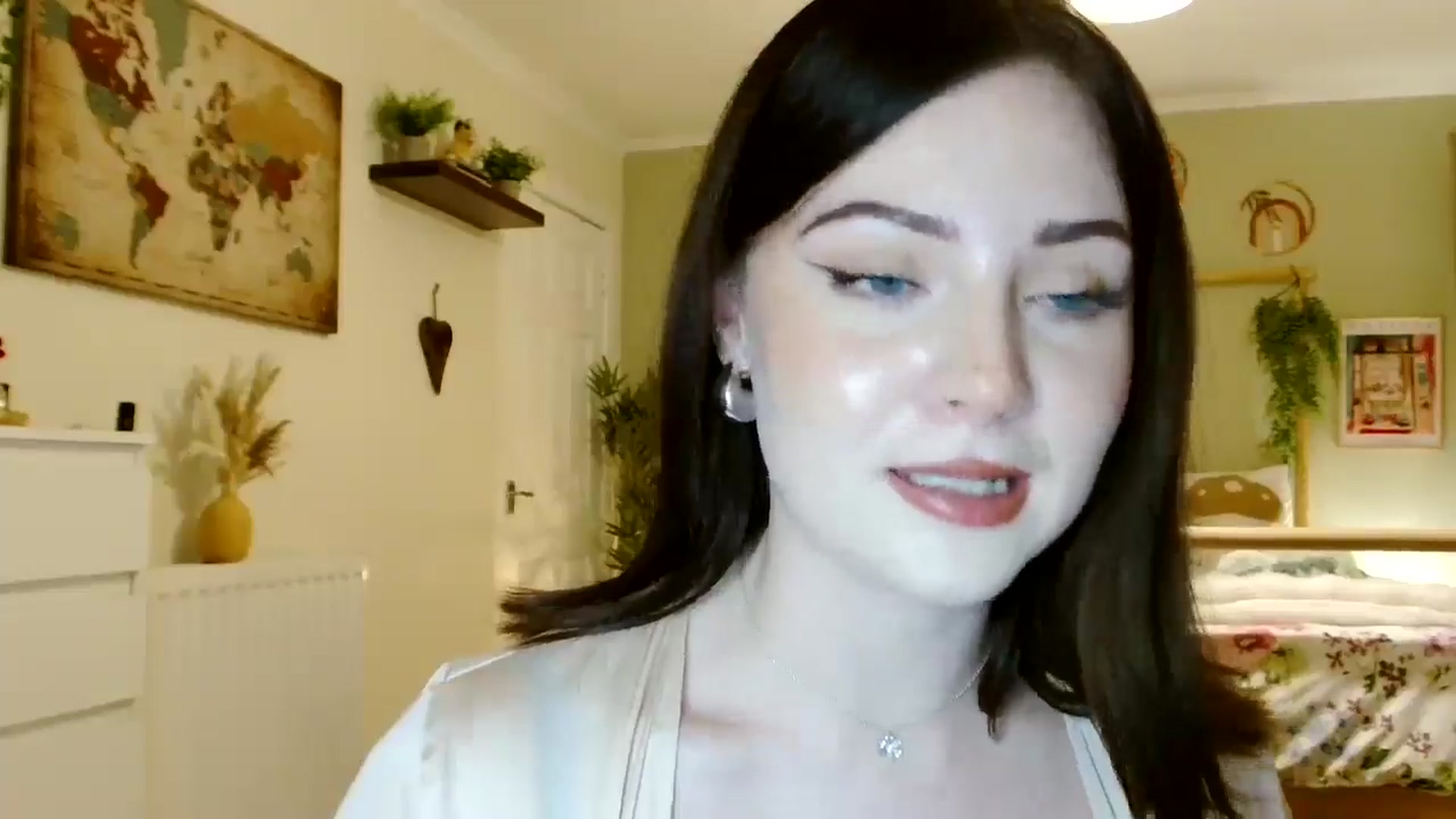 Gallery image thumbnail from Kaitrose's myfreecams stream on, 10/05/2025, 24:44 image 17 of 20