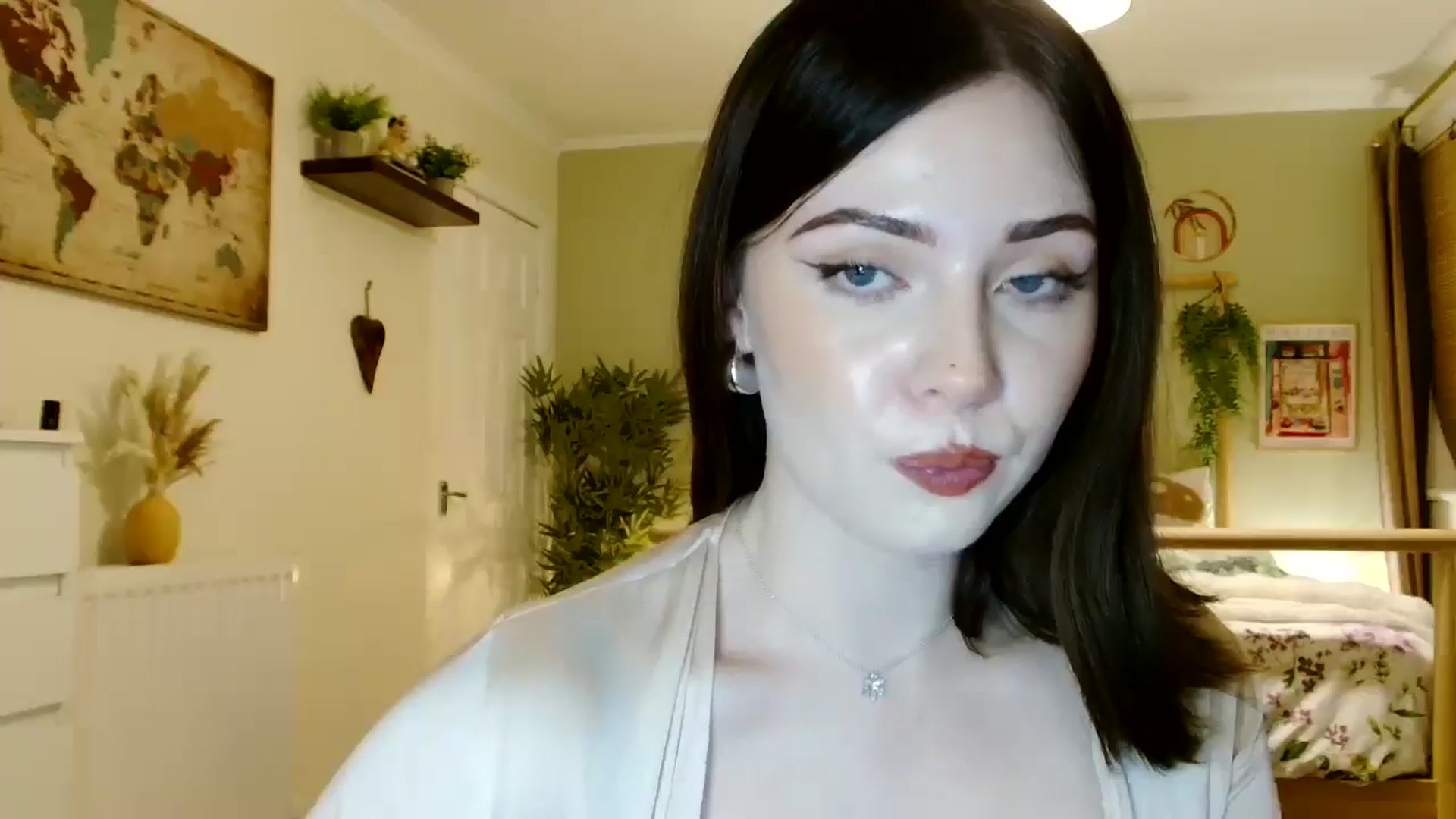 Gallery image thumbnail from Kaitrose's myfreecams stream on, 10/05/2025, 24:44 image 15 of 20