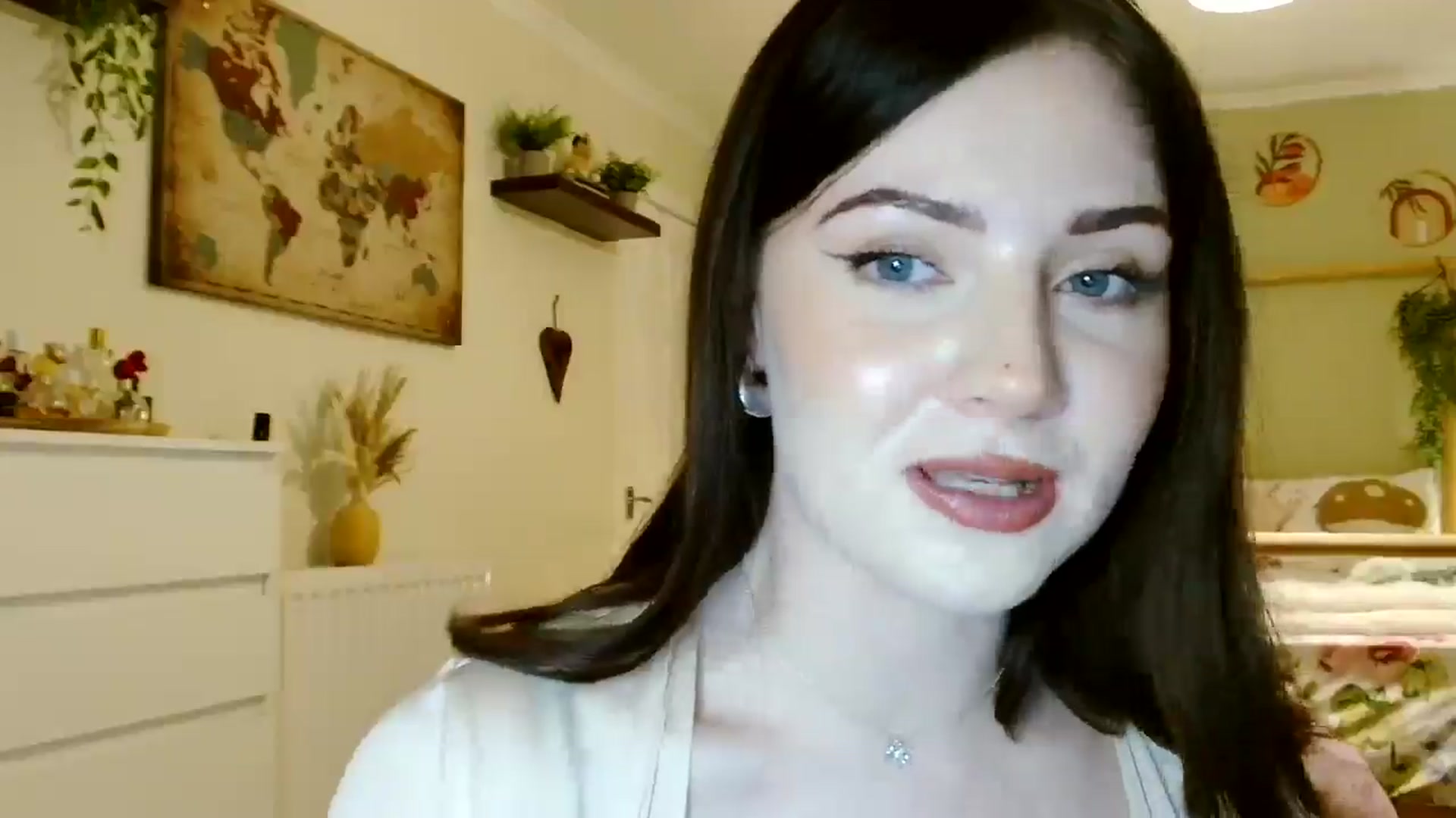 Gallery image thumbnail from Kaitrose's myfreecams stream on, 10/05/2025, 24:44 image 18 of 20