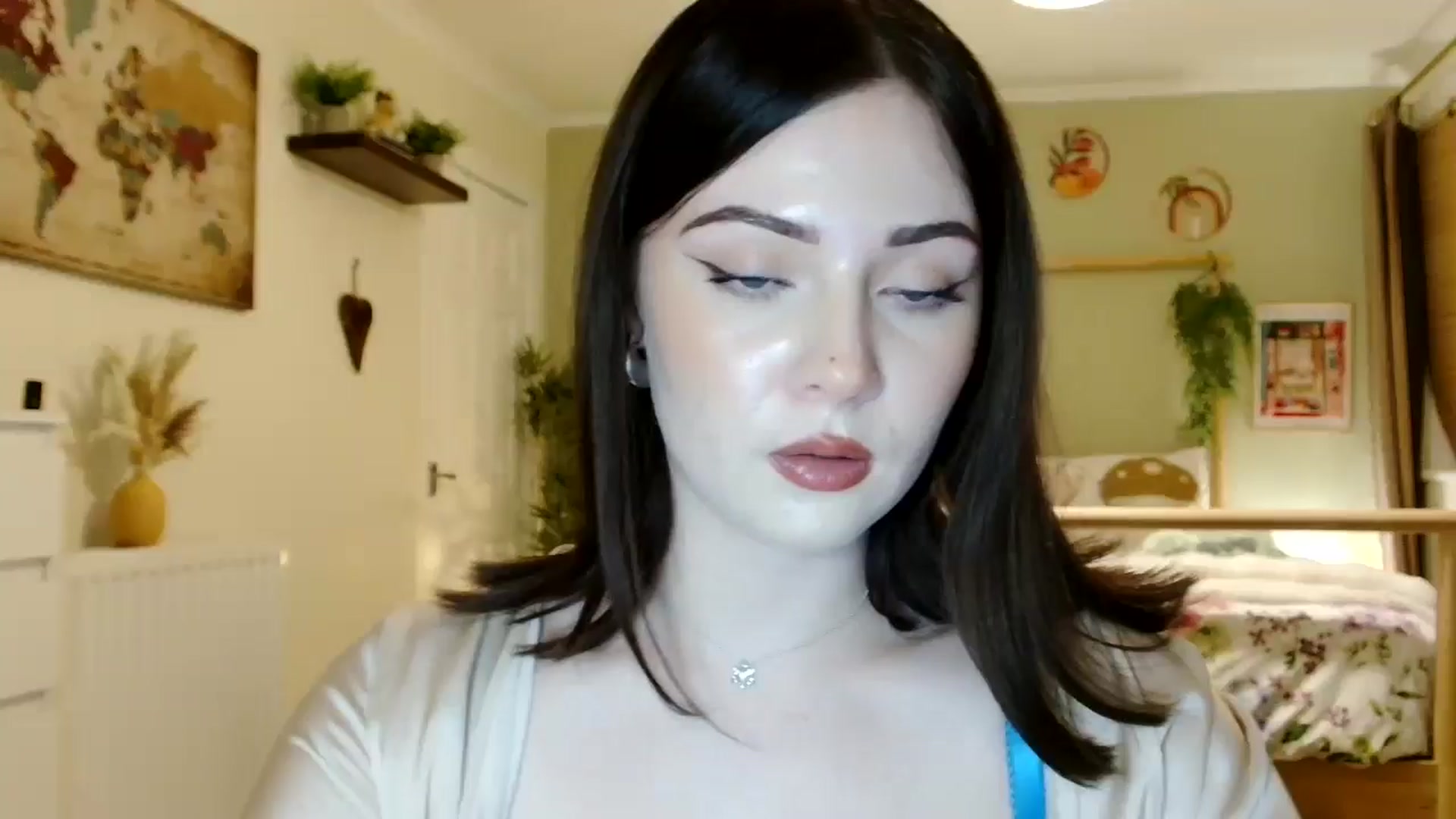 Gallery image thumbnail from Kaitrose's myfreecams stream on, 10/05/2025, 24:44 image 1 of 20