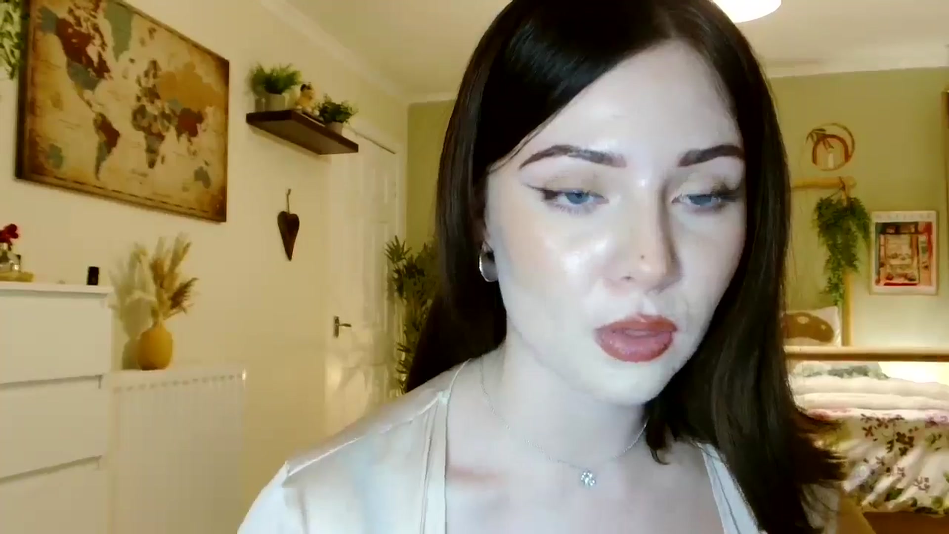 Gallery image thumbnail from Kaitrose's myfreecams stream on, 10/05/2025, 24:44 image 13 of 20