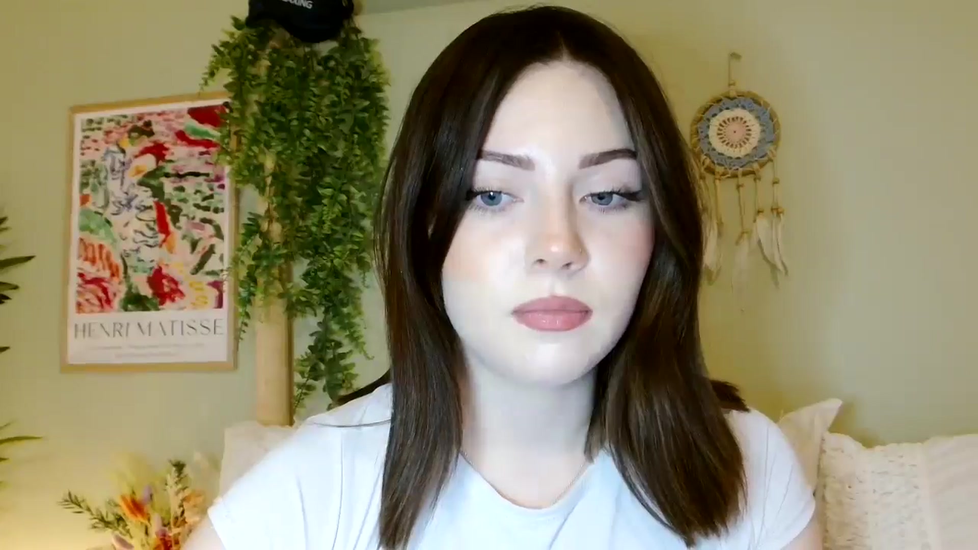 Gallery image thumbnail from Kaitrose's myfreecams stream on, 10/10/2025, 21:21 image 17 of 20