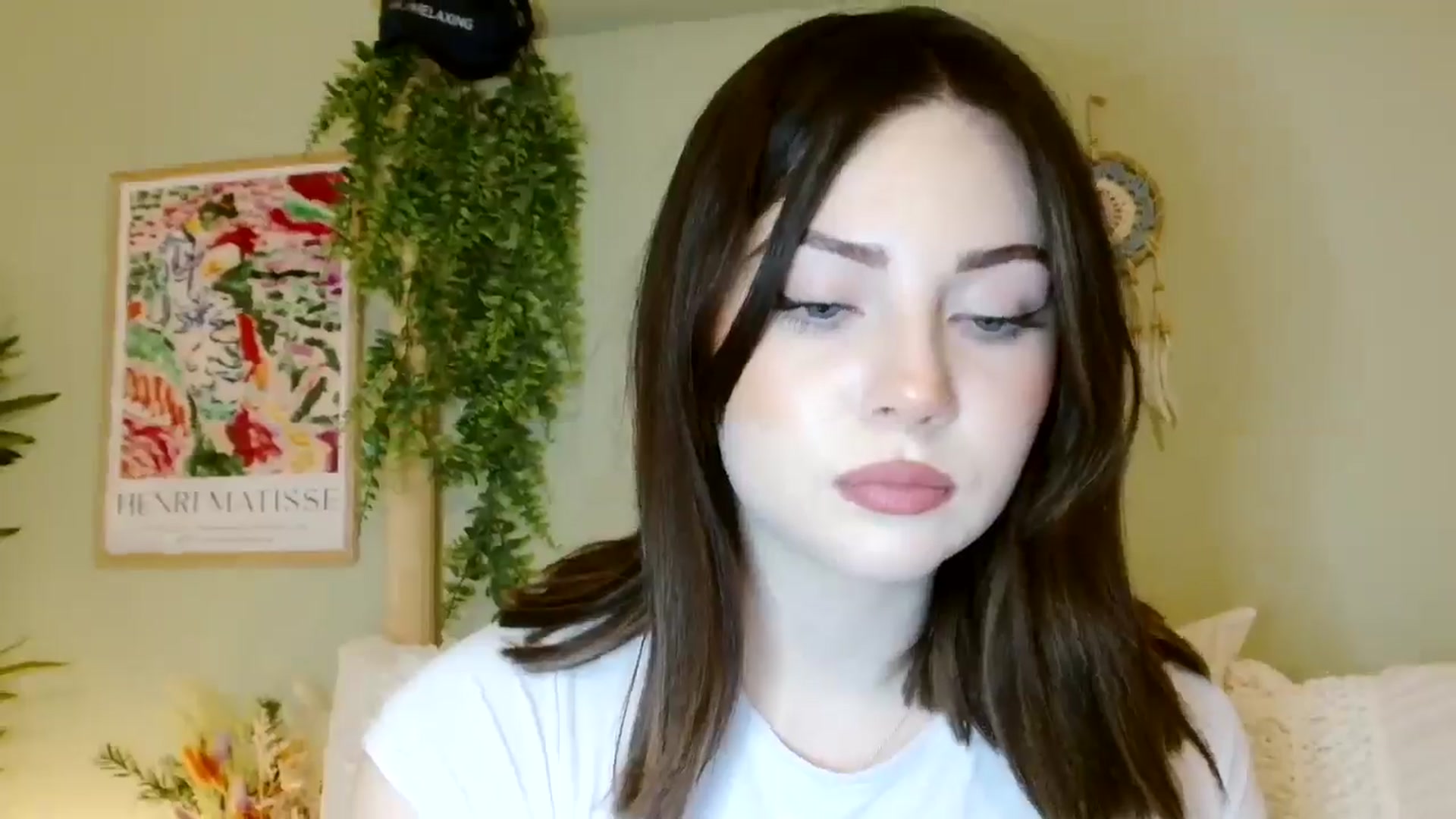 Gallery image thumbnail from Kaitrose's myfreecams stream on, 10/10/2025, 21:21 image 14 of 20