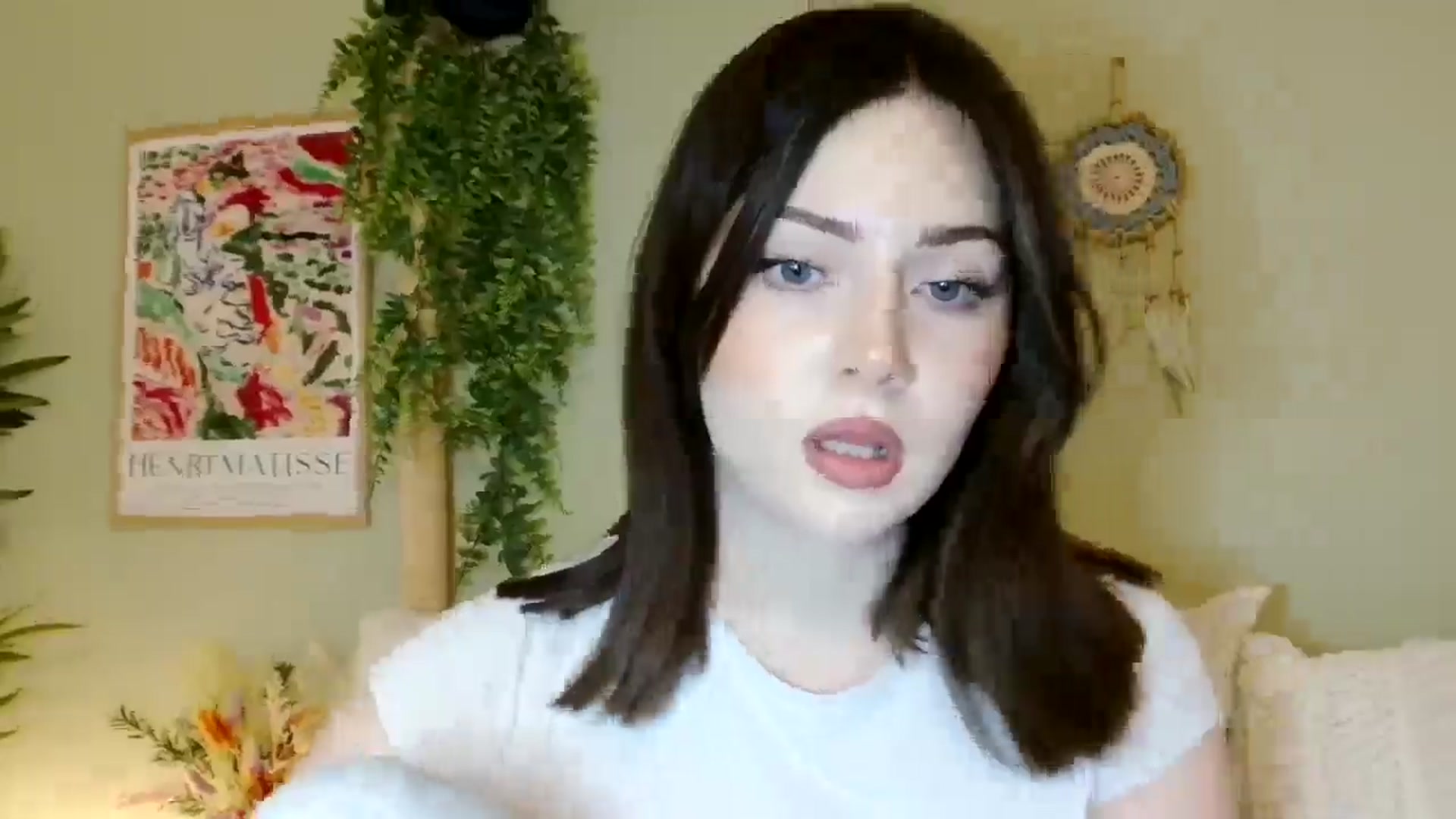 Gallery image thumbnail from Kaitrose's myfreecams stream on, 10/10/2025, 21:21 image 4 of 20