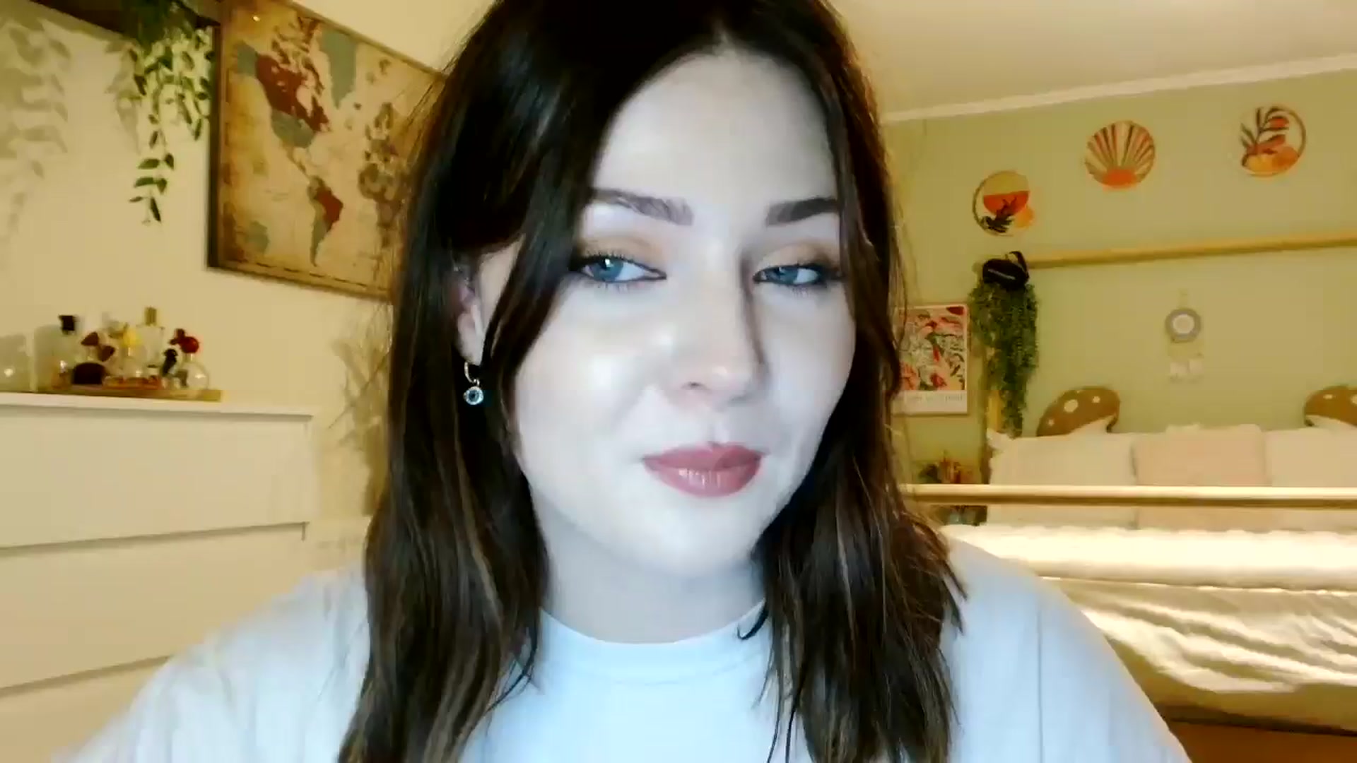 Gallery image thumbnail from Kaitrose's myfreecams stream on, 10/12/2025, 22:49 image 14 of 20