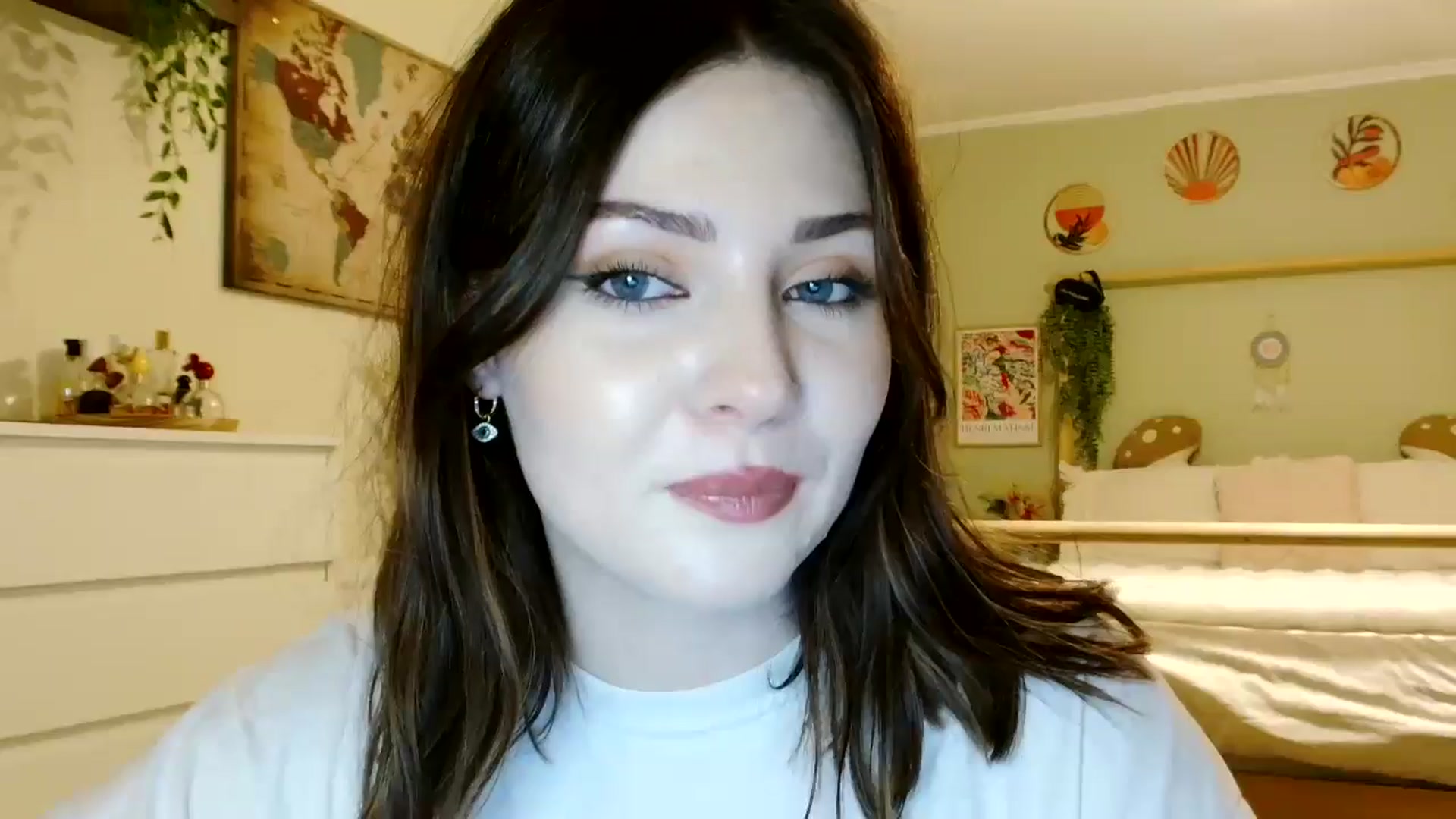 Gallery image thumbnail from Kaitrose's myfreecams stream on, 10/12/2025, 22:49 image 17 of 20