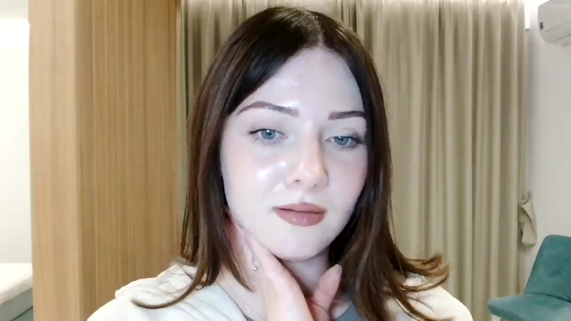 Gallery image thumbnail from Kaitrose's myfreecams stream on, 10/19/2025, 23:57 image 2 of 20