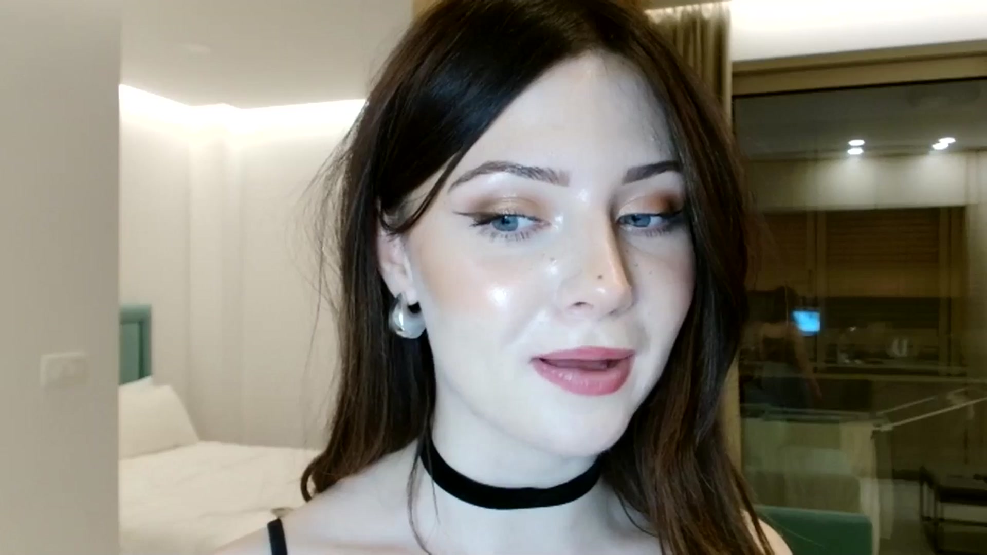 Gallery image thumbnail from Kaitrose's myfreecams stream on, 10/21/2025, 22:04 image 17 of 20
