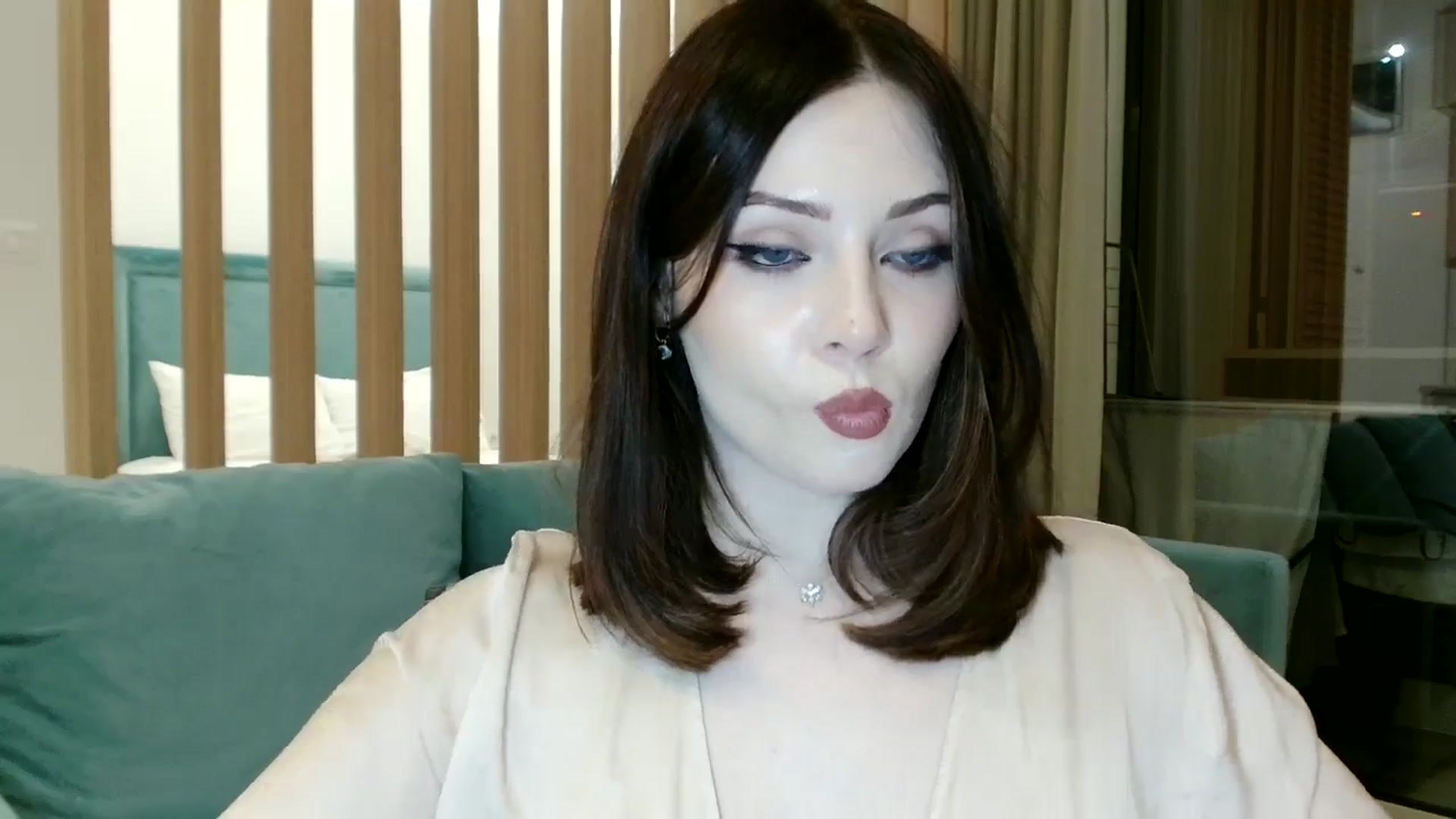 Gallery image thumbnail from Kaitrose's myfreecams stream on, 10/26/2025, 22:57 image 17 of 20