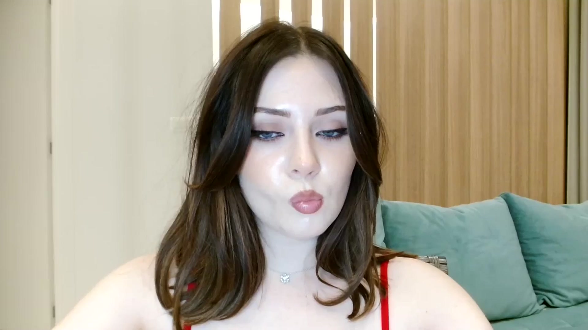 Gallery image thumbnail from Kaitrose's myfreecams stream on, 10/28/2025, 24:05 image 19 of 20