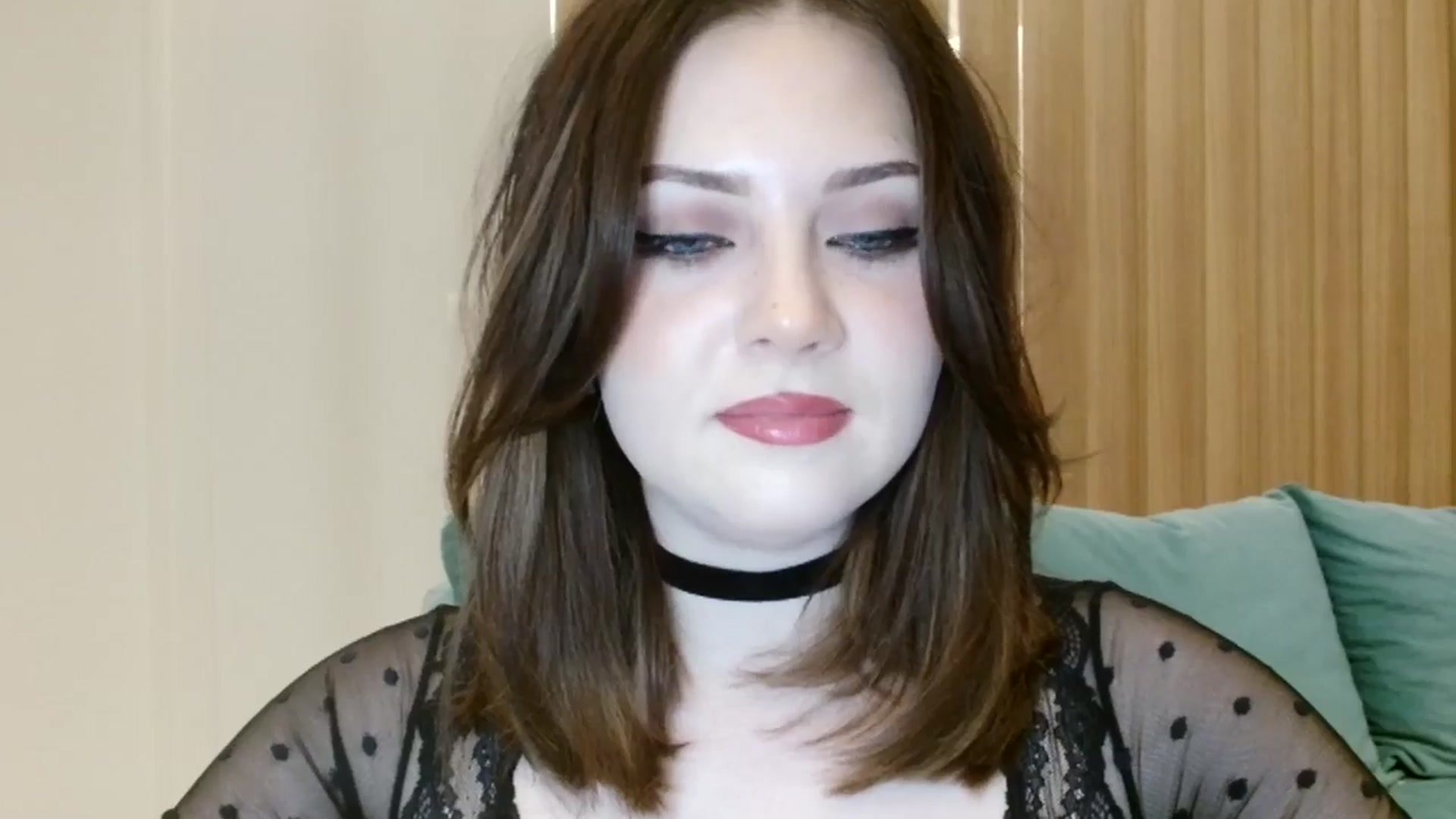 Gallery image thumbnail from Kaitrose's myfreecams stream on, 10/28/2025, 19:20 image 18 of 20