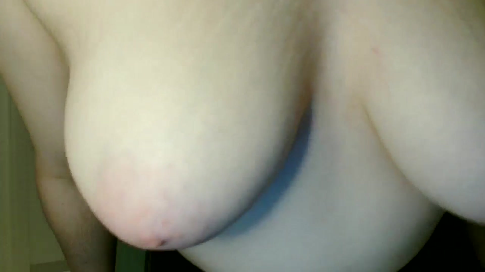 Gallery image thumbnail from Kaitrose's myfreecams stream on, 11/04/2025, 20:07 image 20 of 20
