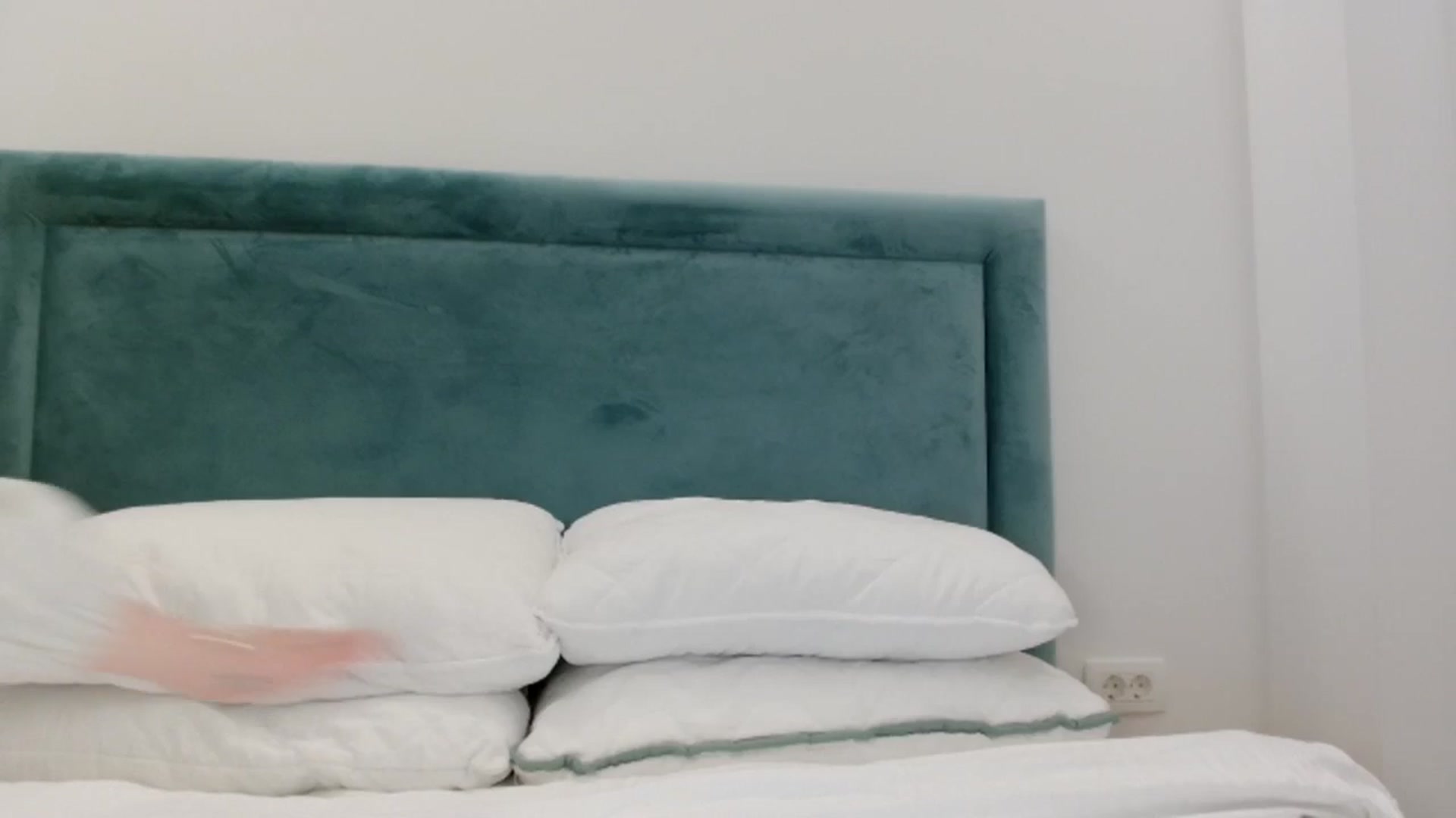 Gallery image thumbnail from Kaitrose's myfreecams stream on, 11/05/2025, 24:04 image 20 of 20