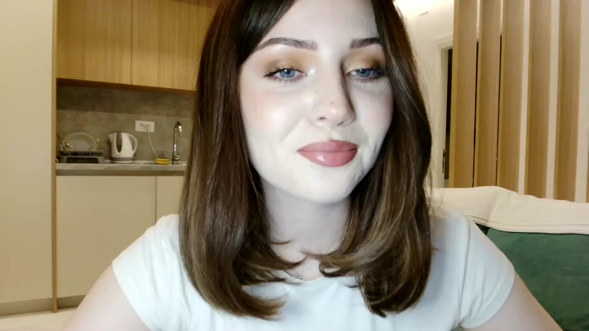 Gallery image thumbnail from Kaitrose's myfreecams stream on, 11/05/2025, 22:18 image 1 of 20