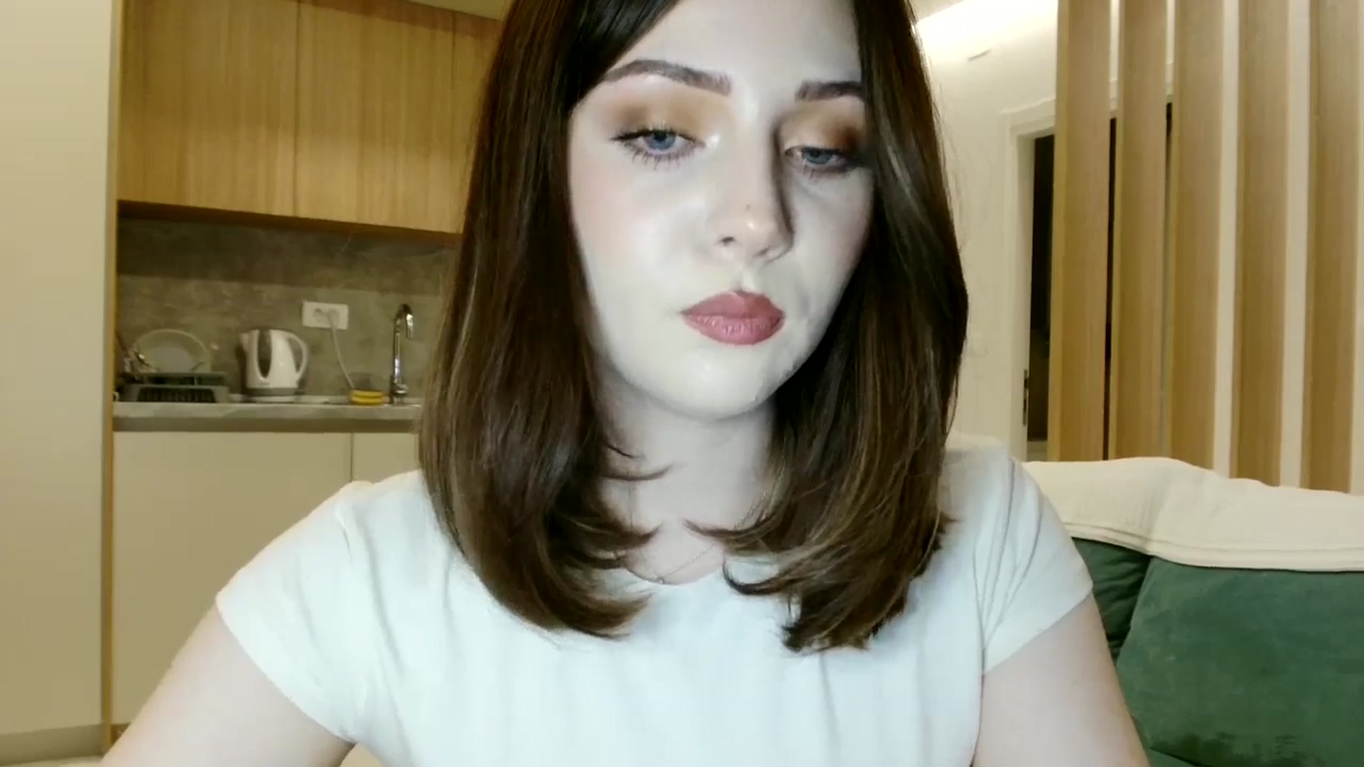 Gallery image thumbnail from Kaitrose's myfreecams stream on, 11/05/2025, 22:18 image 10 of 20