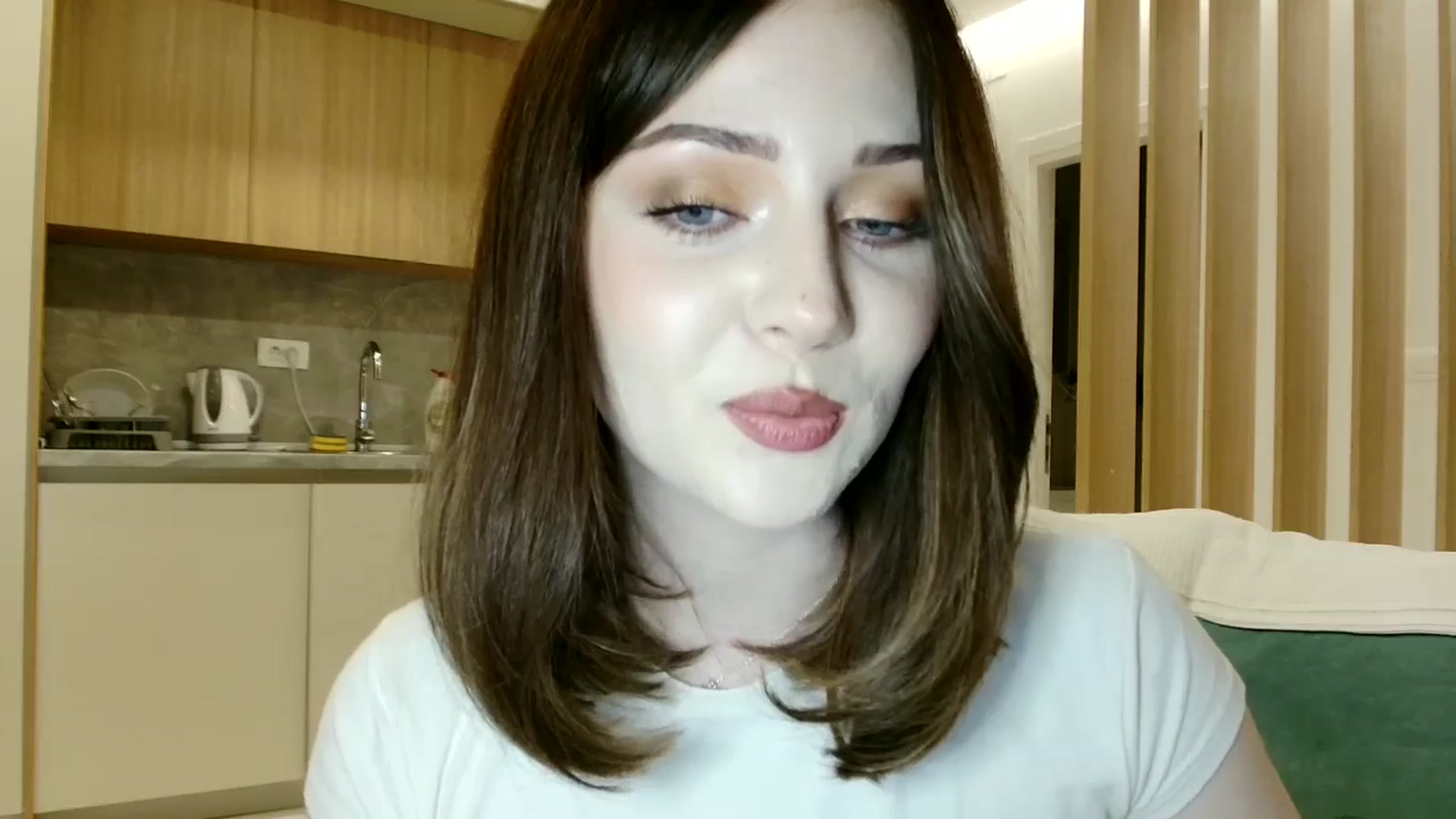 Gallery image thumbnail from Kaitrose's myfreecams stream on, 11/05/2025, 22:18 image 17 of 20